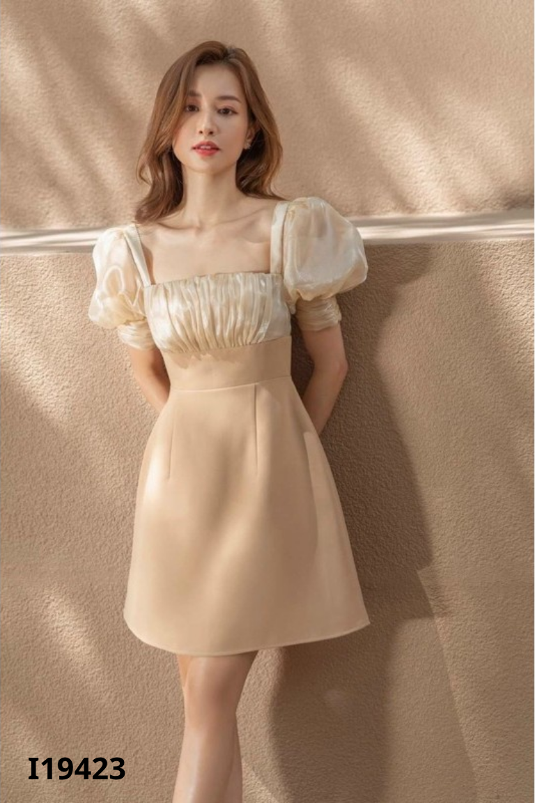 Váy be RECHIC tay phồng