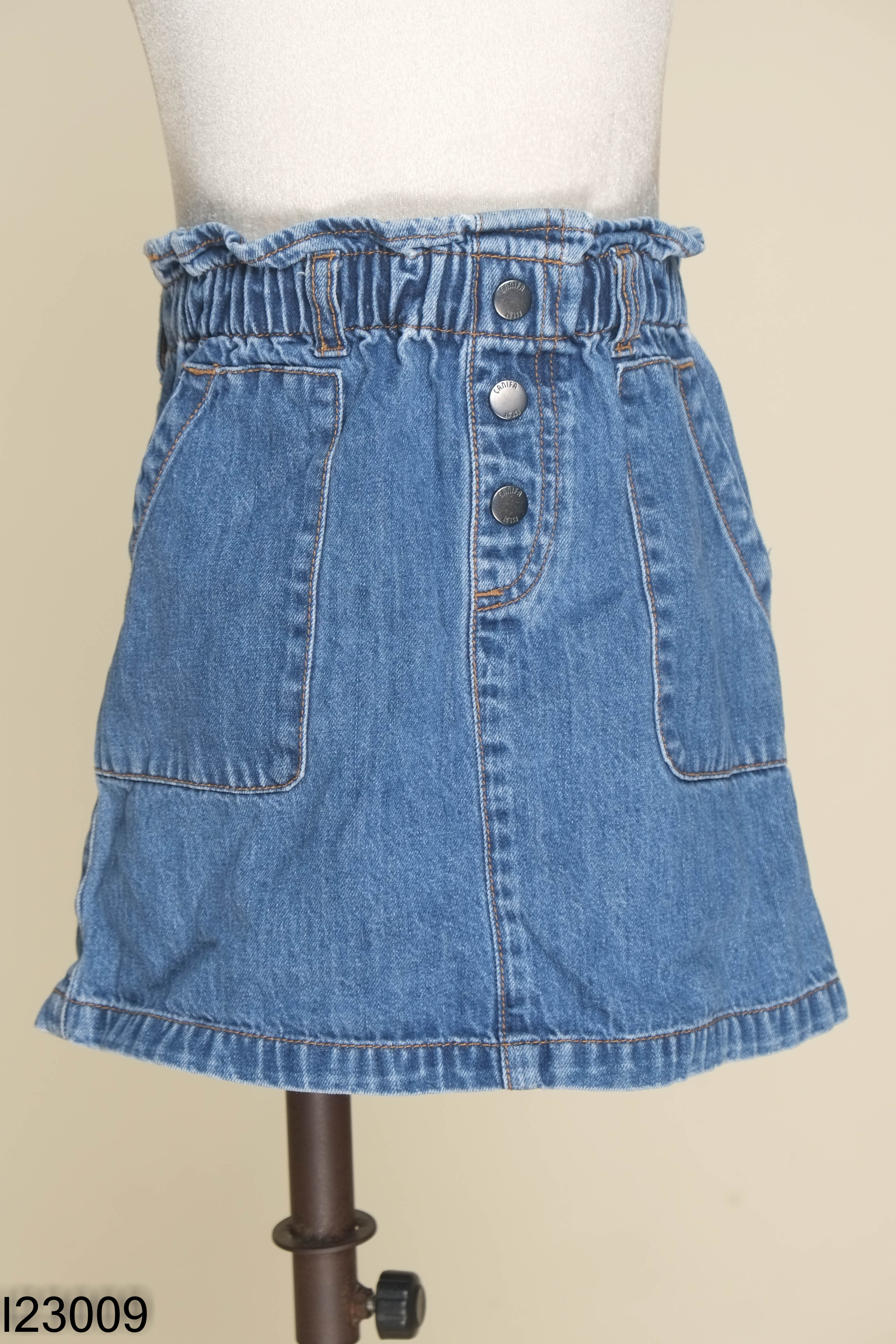Chân váy CANIFA jeans xanh KIDS