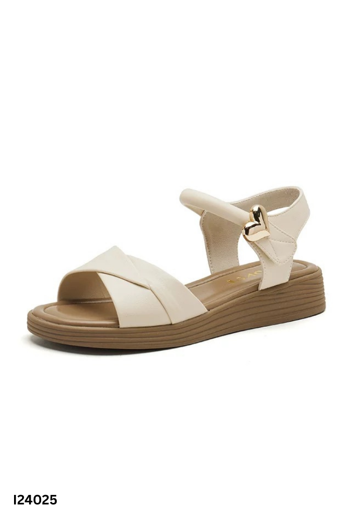 Sandals be quai ngang