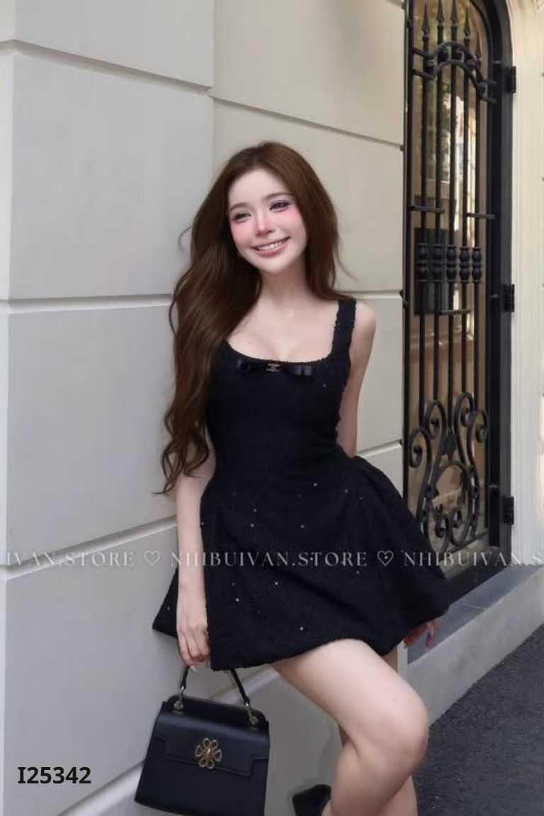 Váy đen PHAM STORE buộc dây lưng