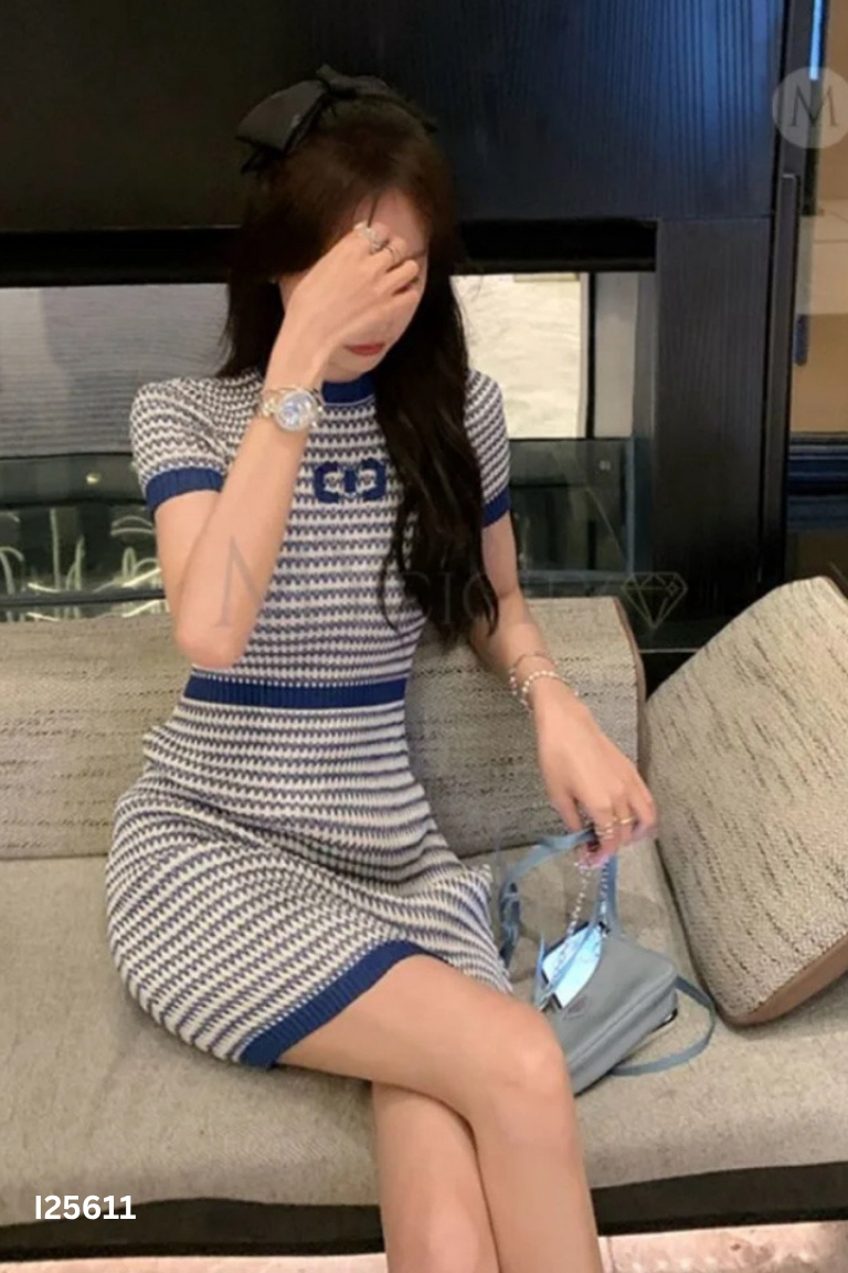 Vay len xanh phối trắng