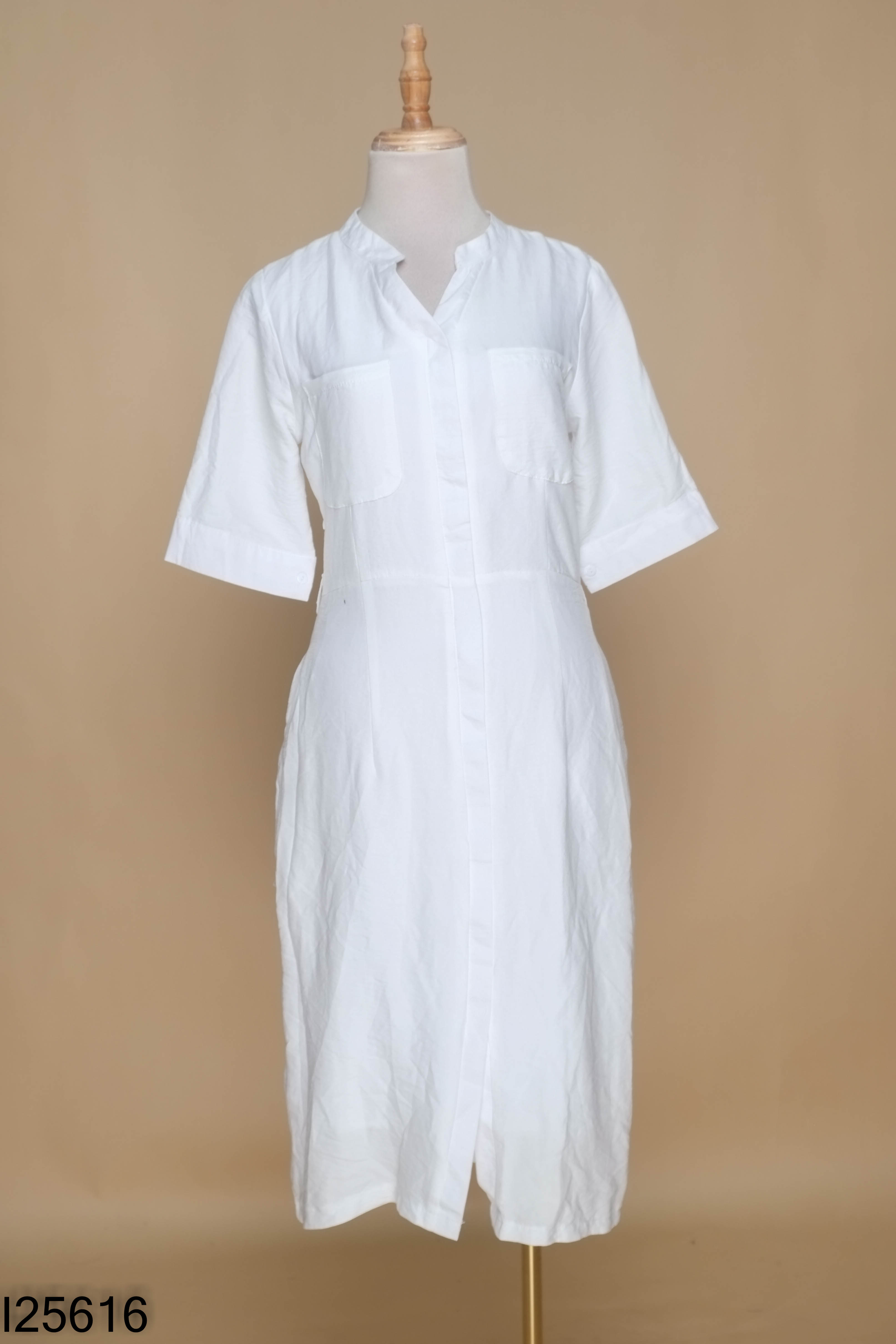 Váy trắng đũi suông YANYSHANG