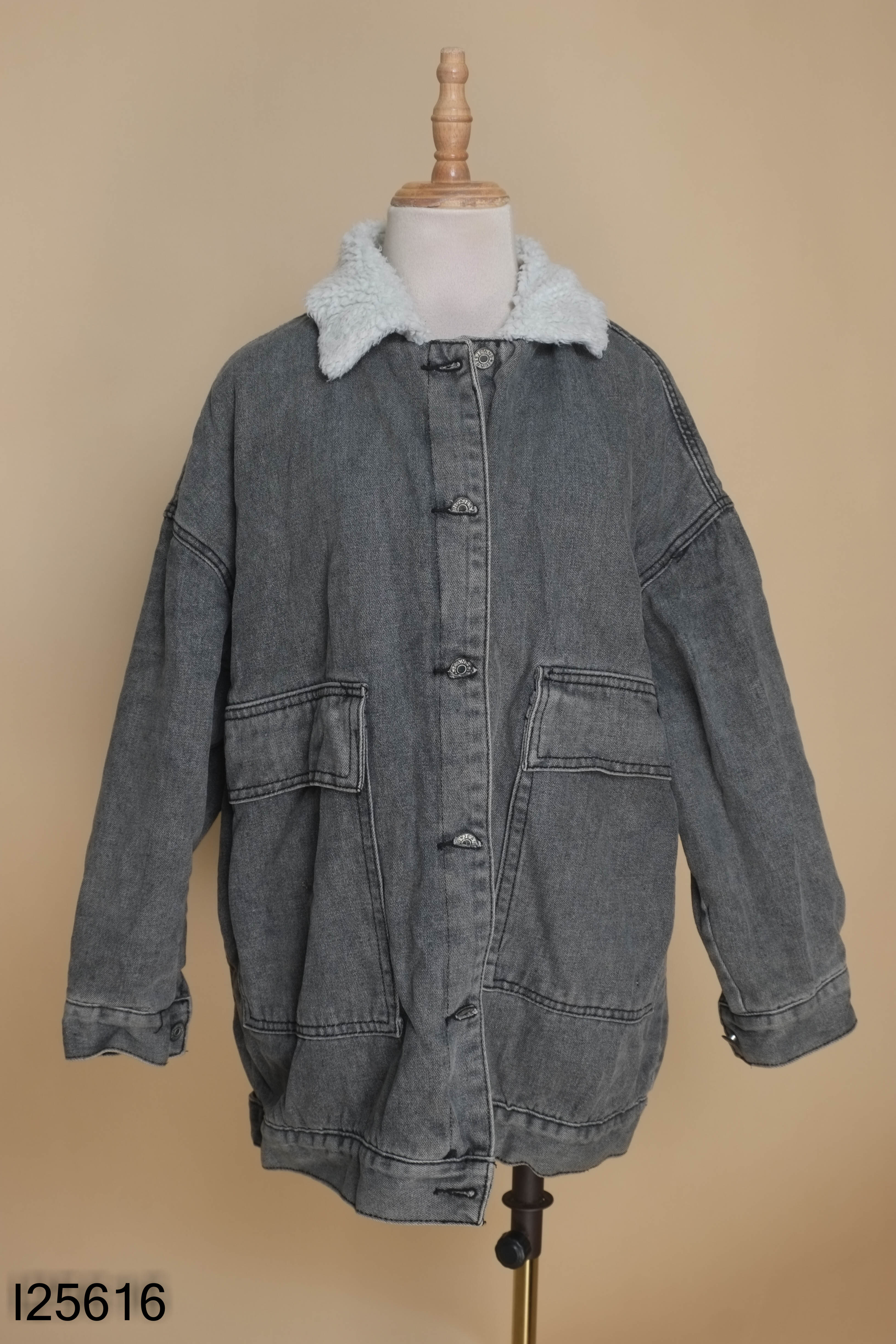 Áo khoác jeans đen lót lông