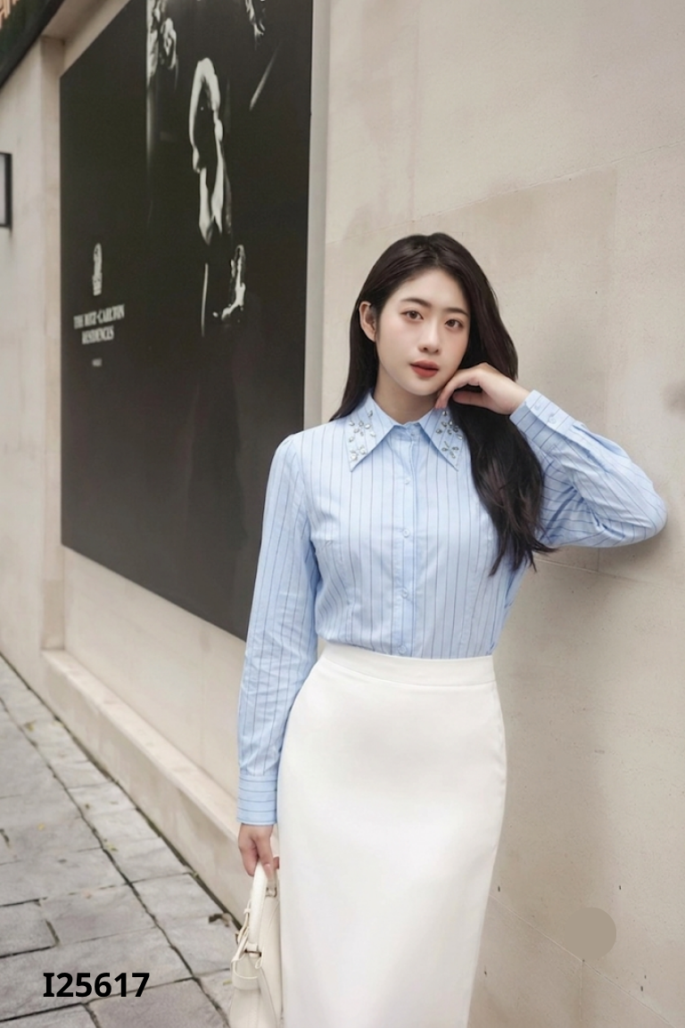 Áo sơ mi xanh kẻ đen