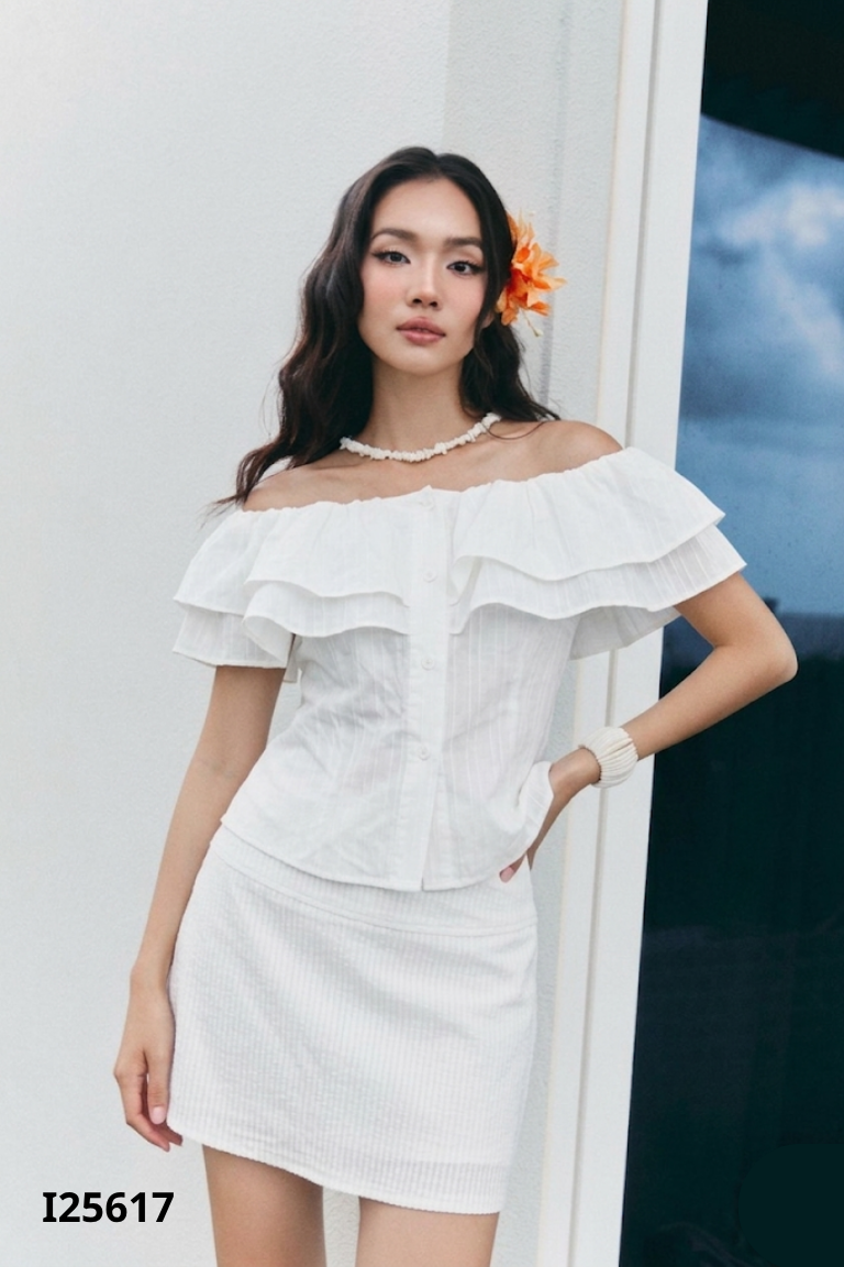Set áo trễ vai + chân váy len be