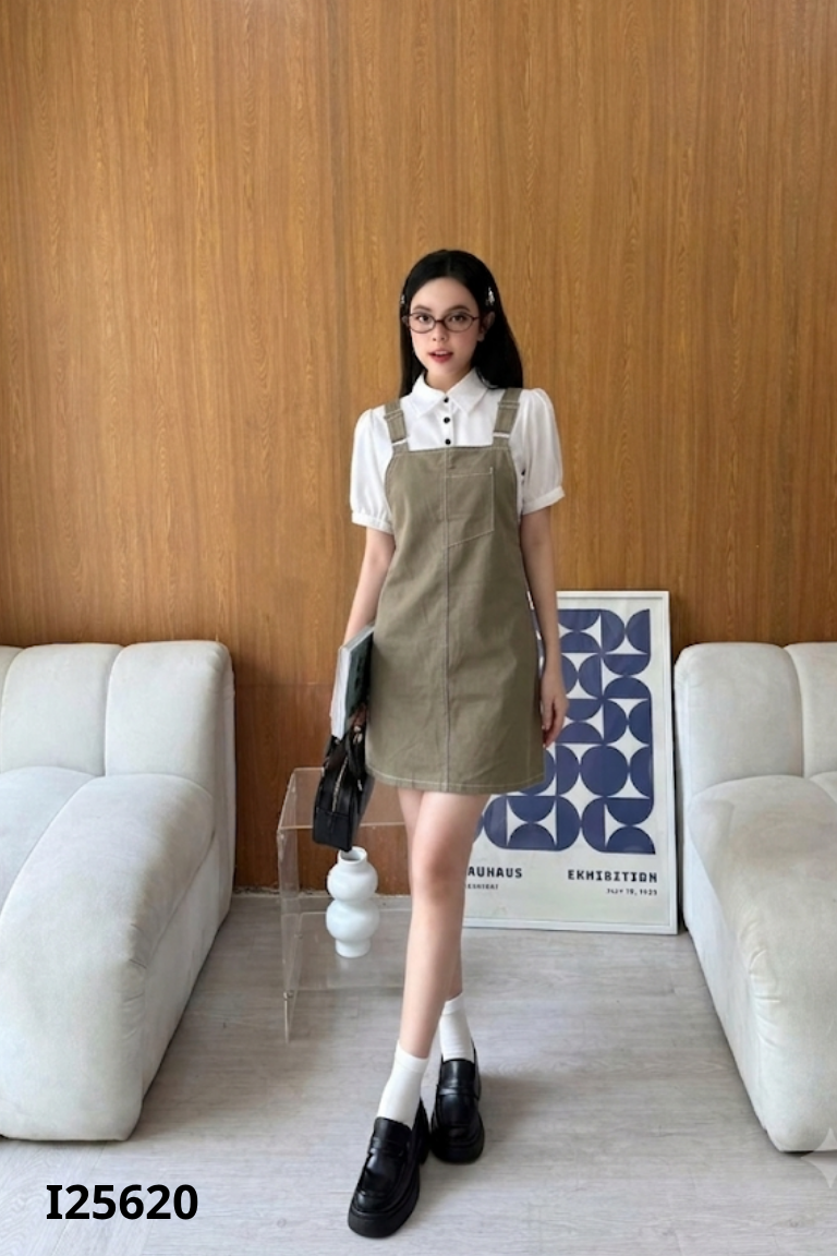 Váy jean xanh yếm