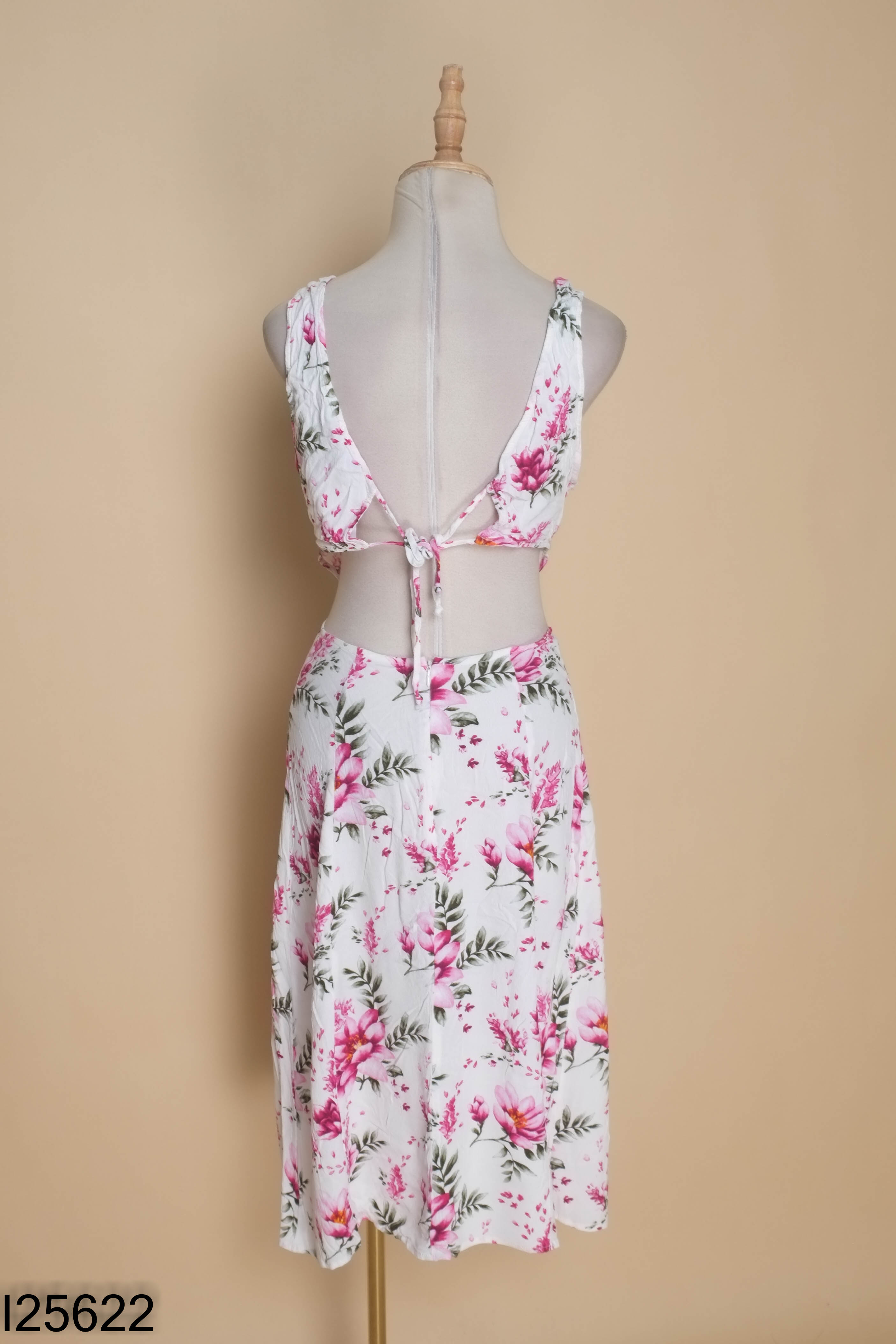 Váy FOREVER 21 trắng hoa tím