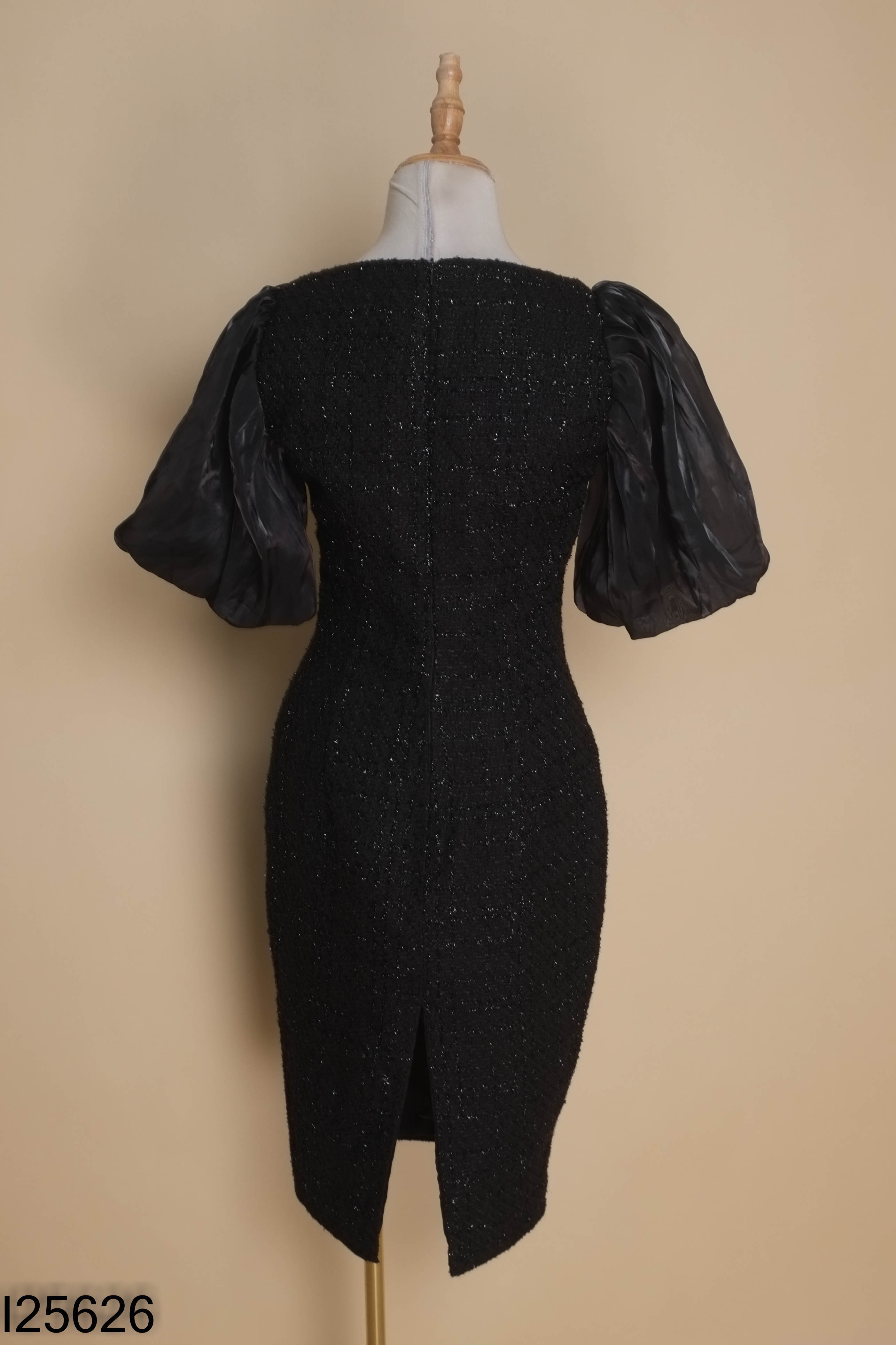 Váy VIVIDRESS dạ tweed đen