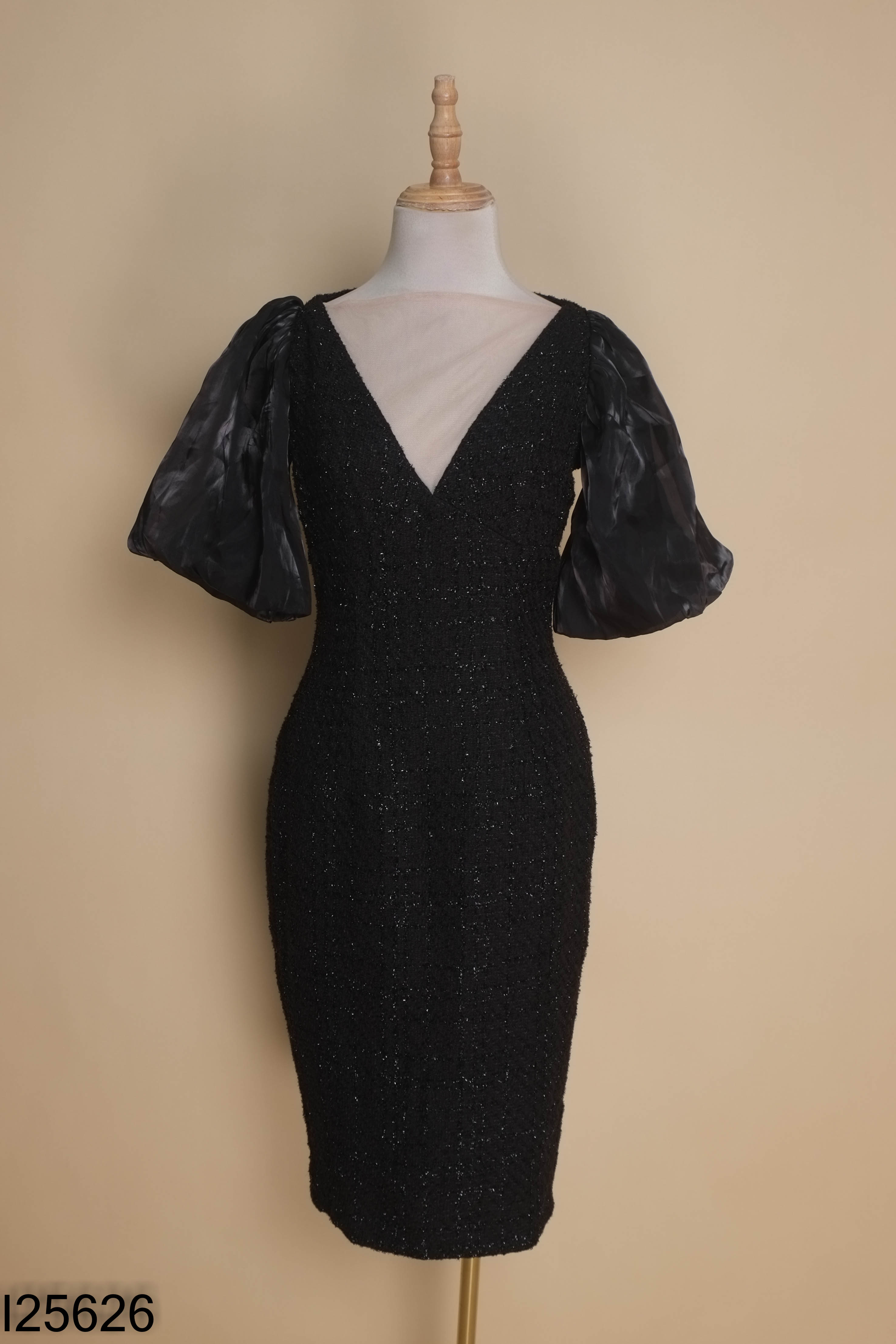 Váy VIVIDRESS dạ tweed đen