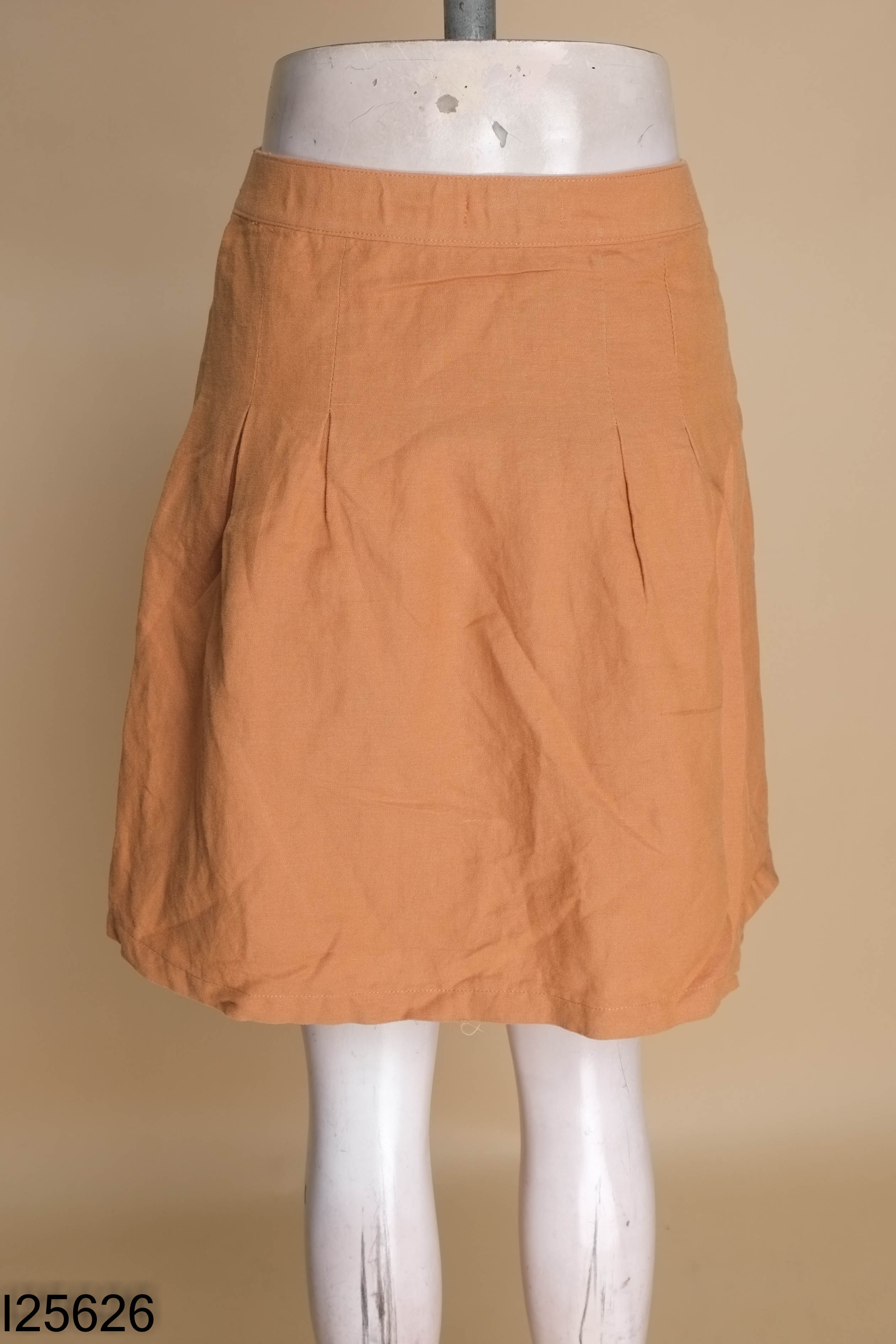 Chân váy linen cam nhạt