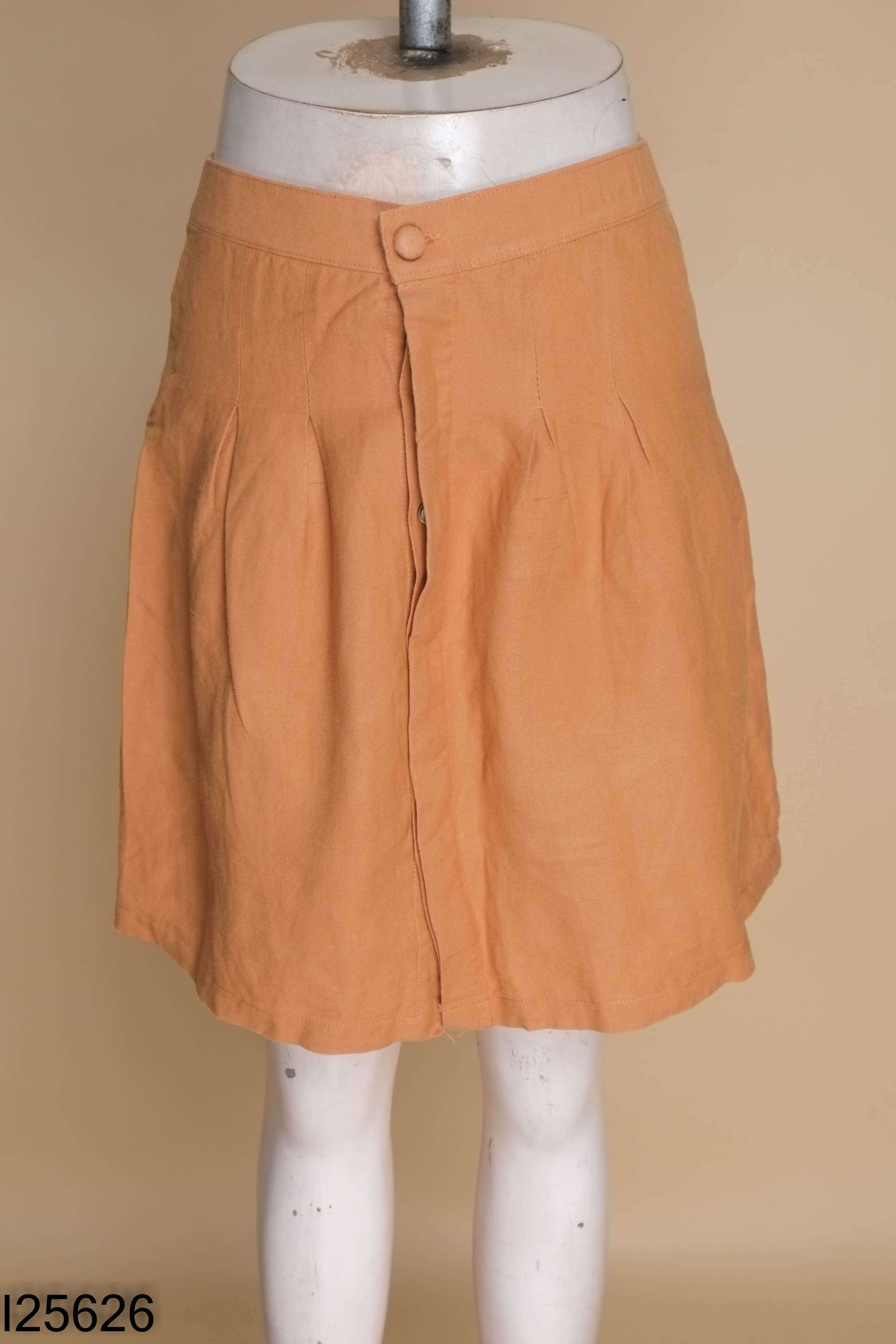 Chân váy linen cam nhạt