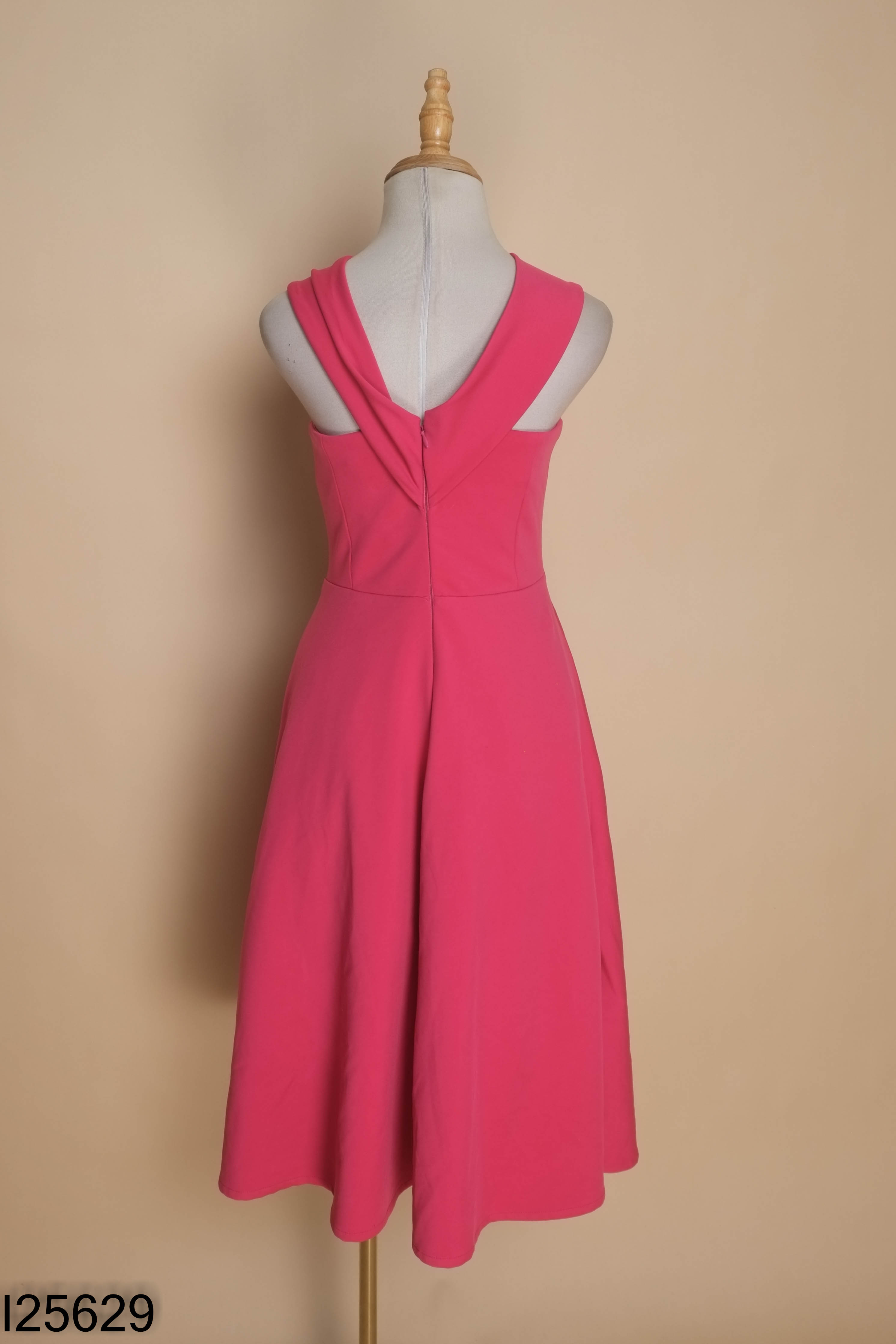 Váy ANNA COLLECTION hồng cổ yếm