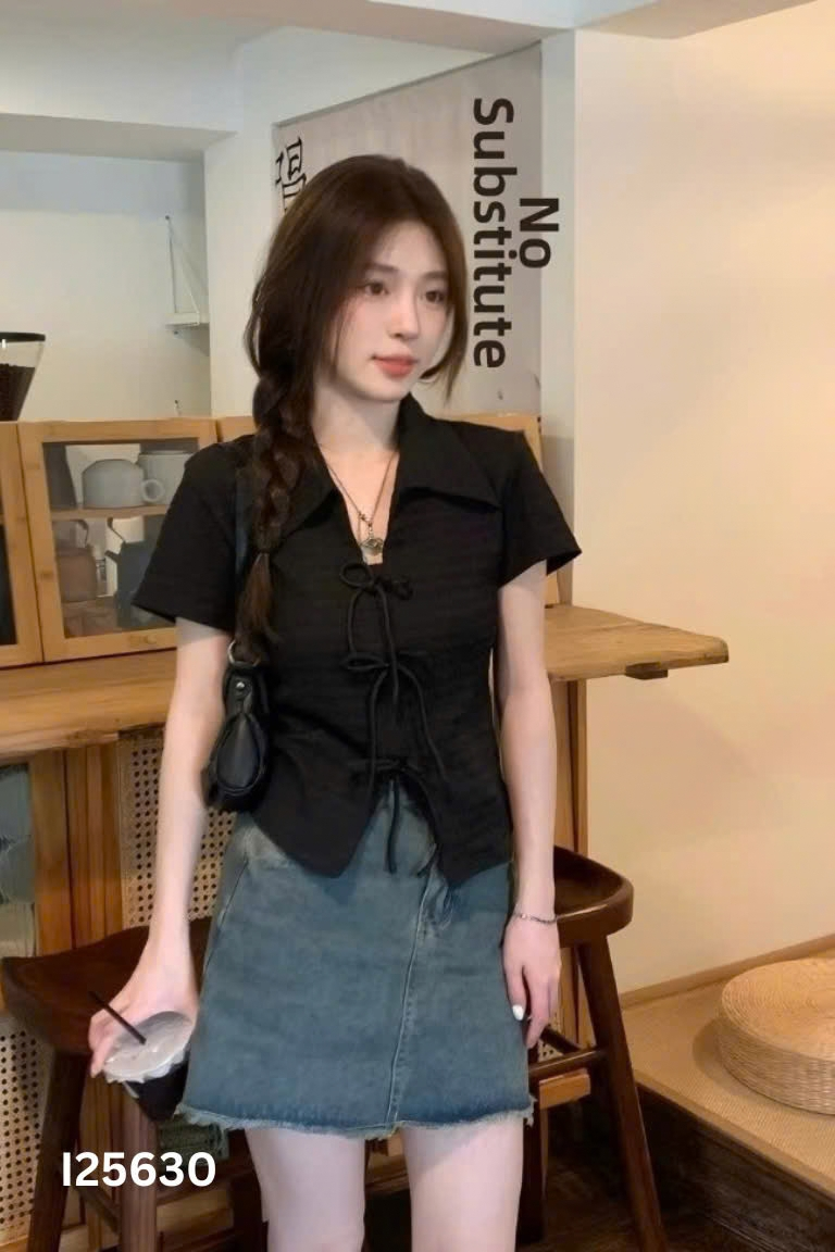 Áo đen cổ bẻ buộc dây nơ