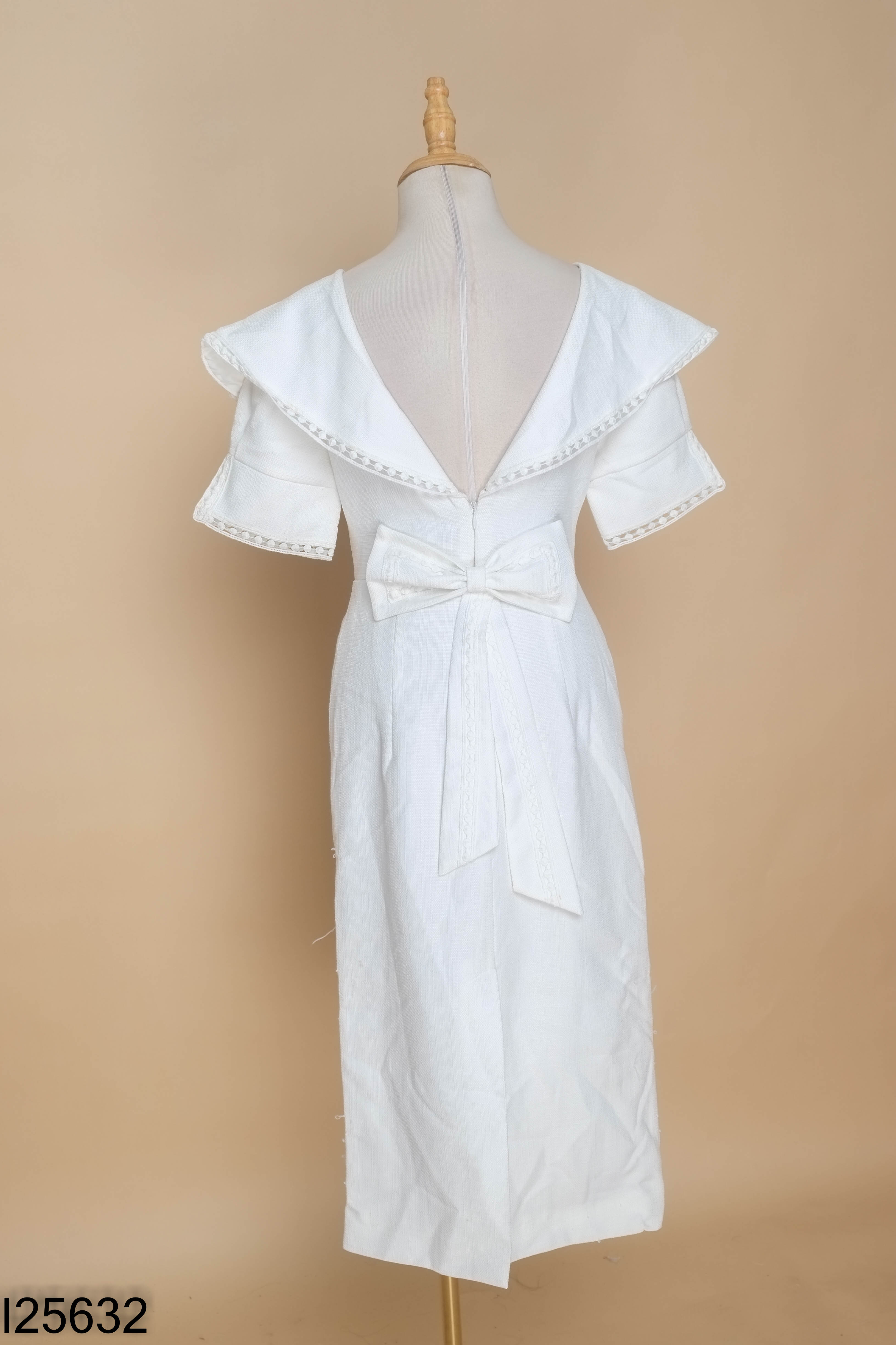 Váy tweed trắng LES DETITES MAINS