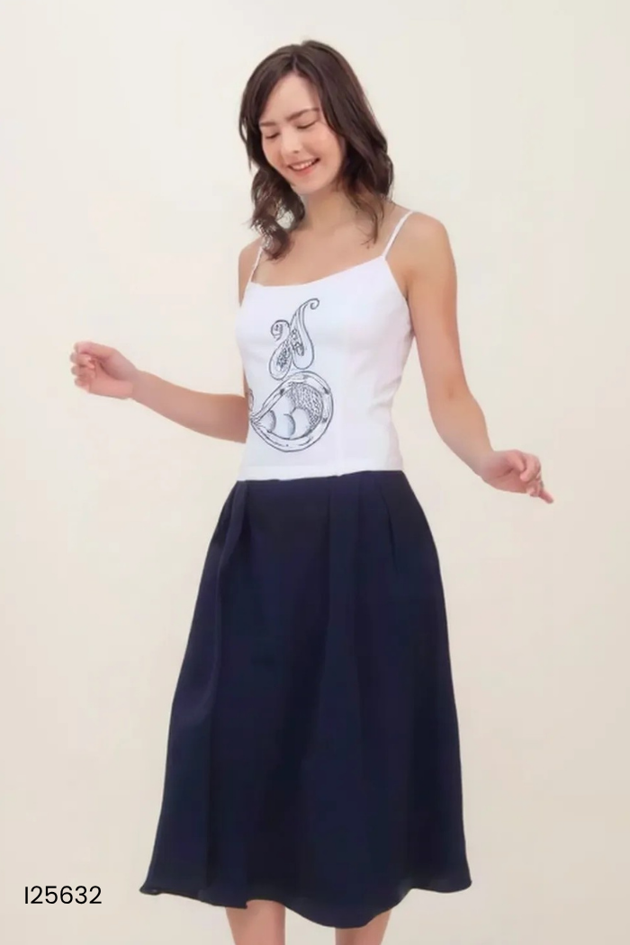 Set áo hai dây trắng thêu + chân váy xanh