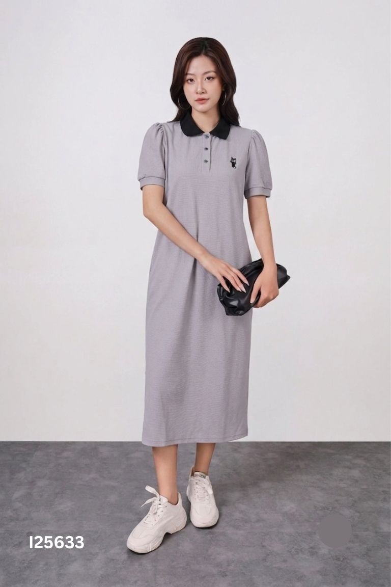 Vaáy xám cổ đen