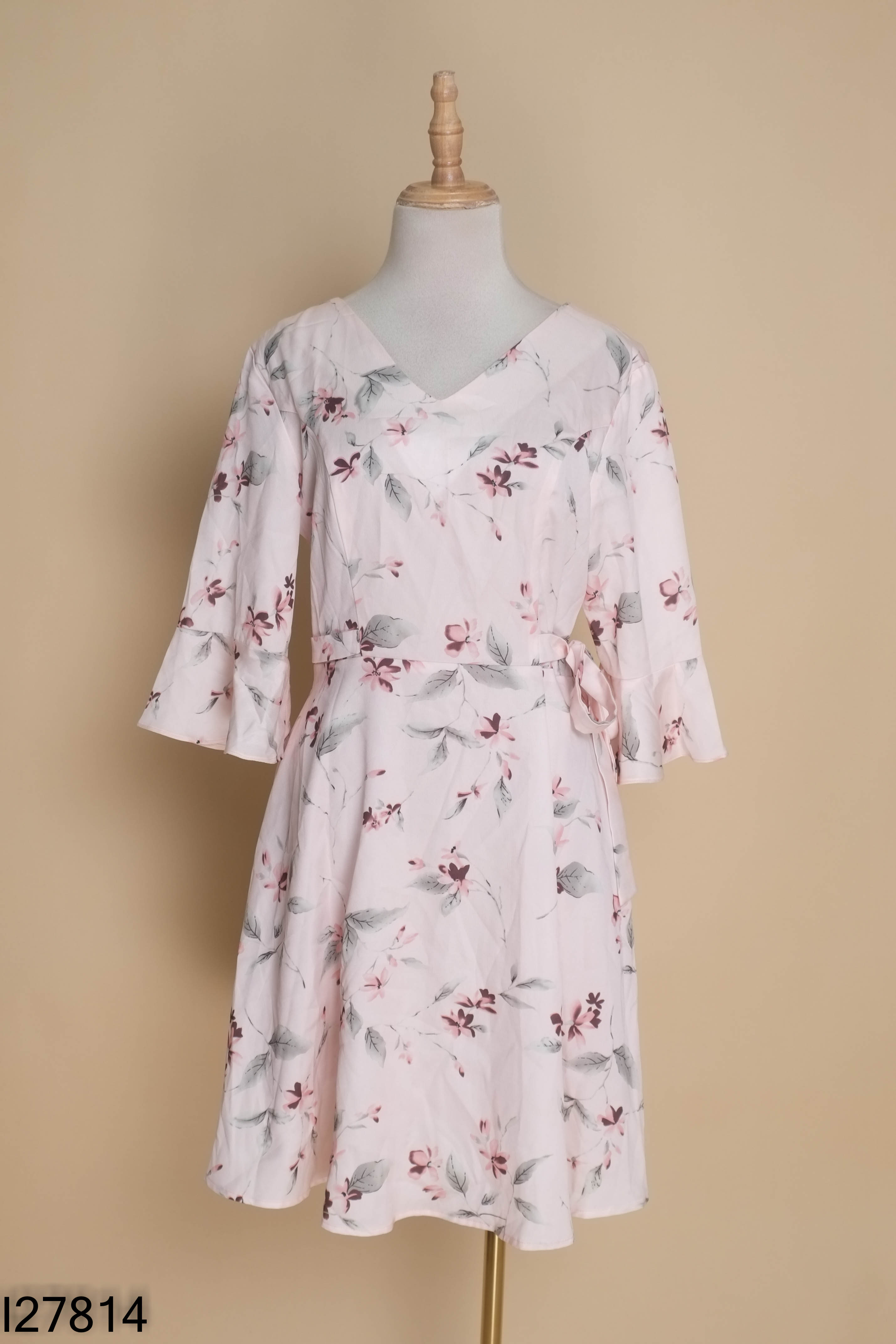 Váy hồng hoa cổ tim AN FASHION