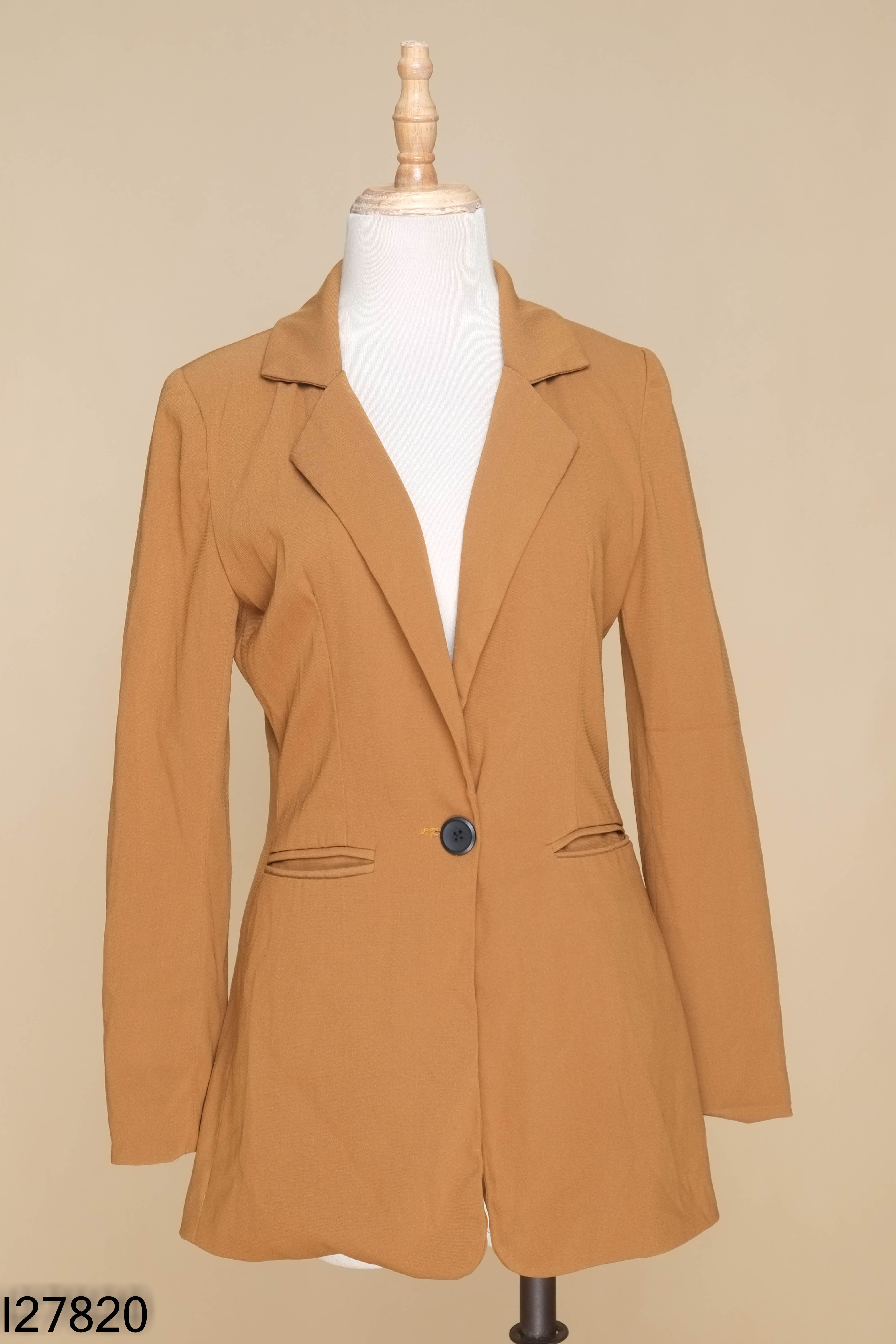 Áo blazer nâu BCBG