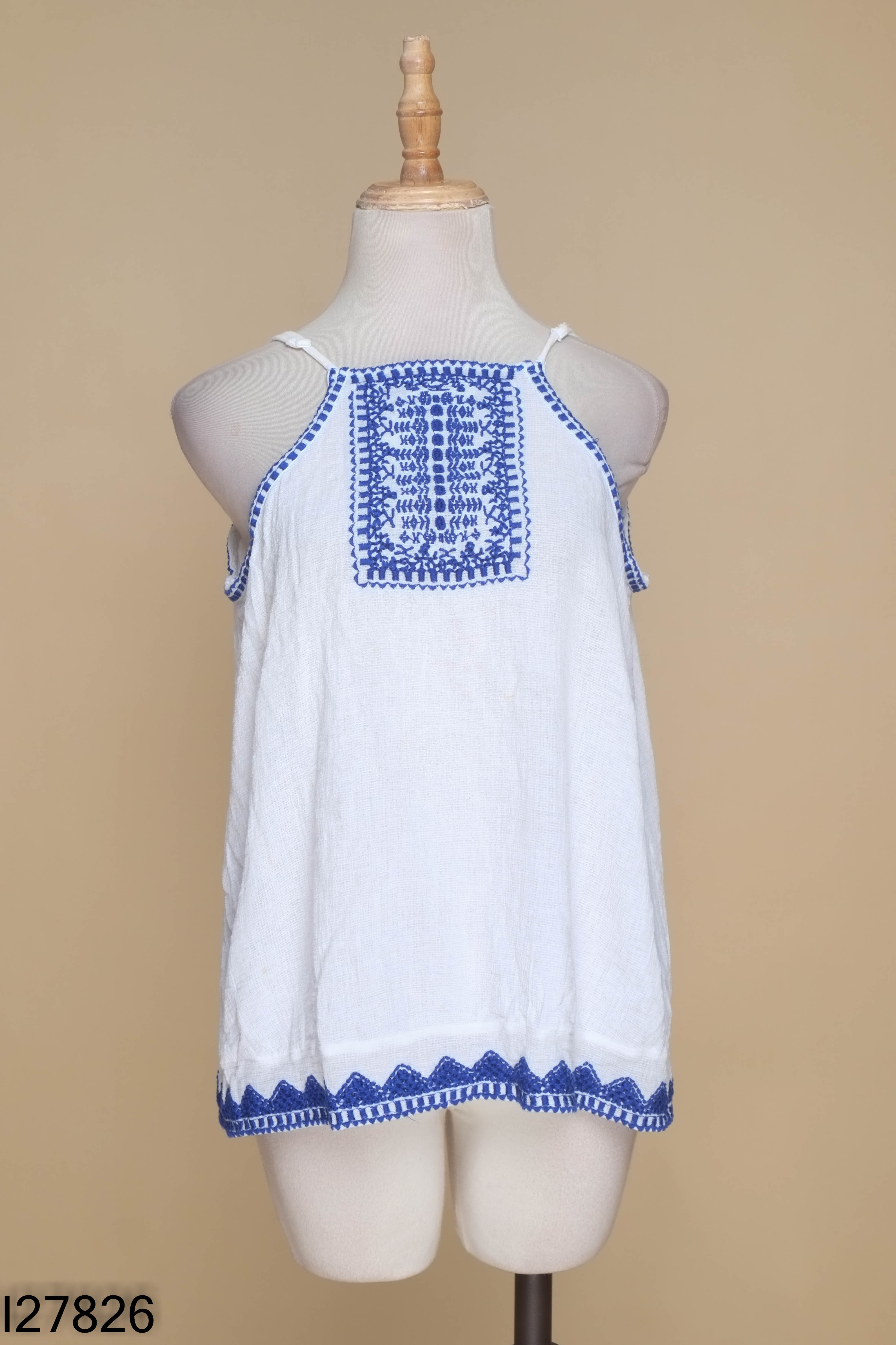 Áo 2 dây trắng họa tiết xanh