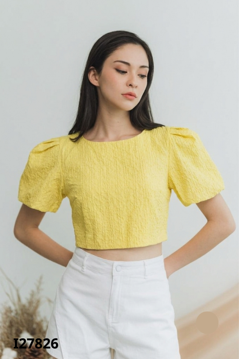 Áo vàng dáng ngắn xốp nổi