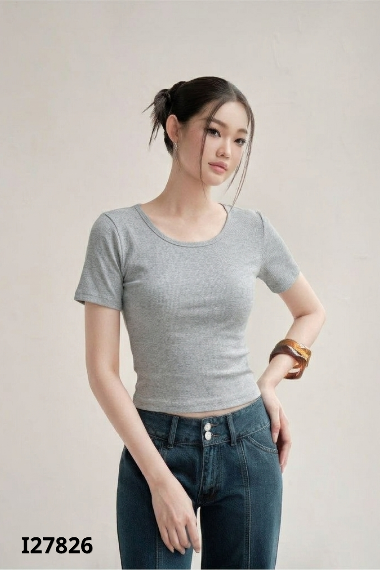 Áo xám lệch vai chiết eo
