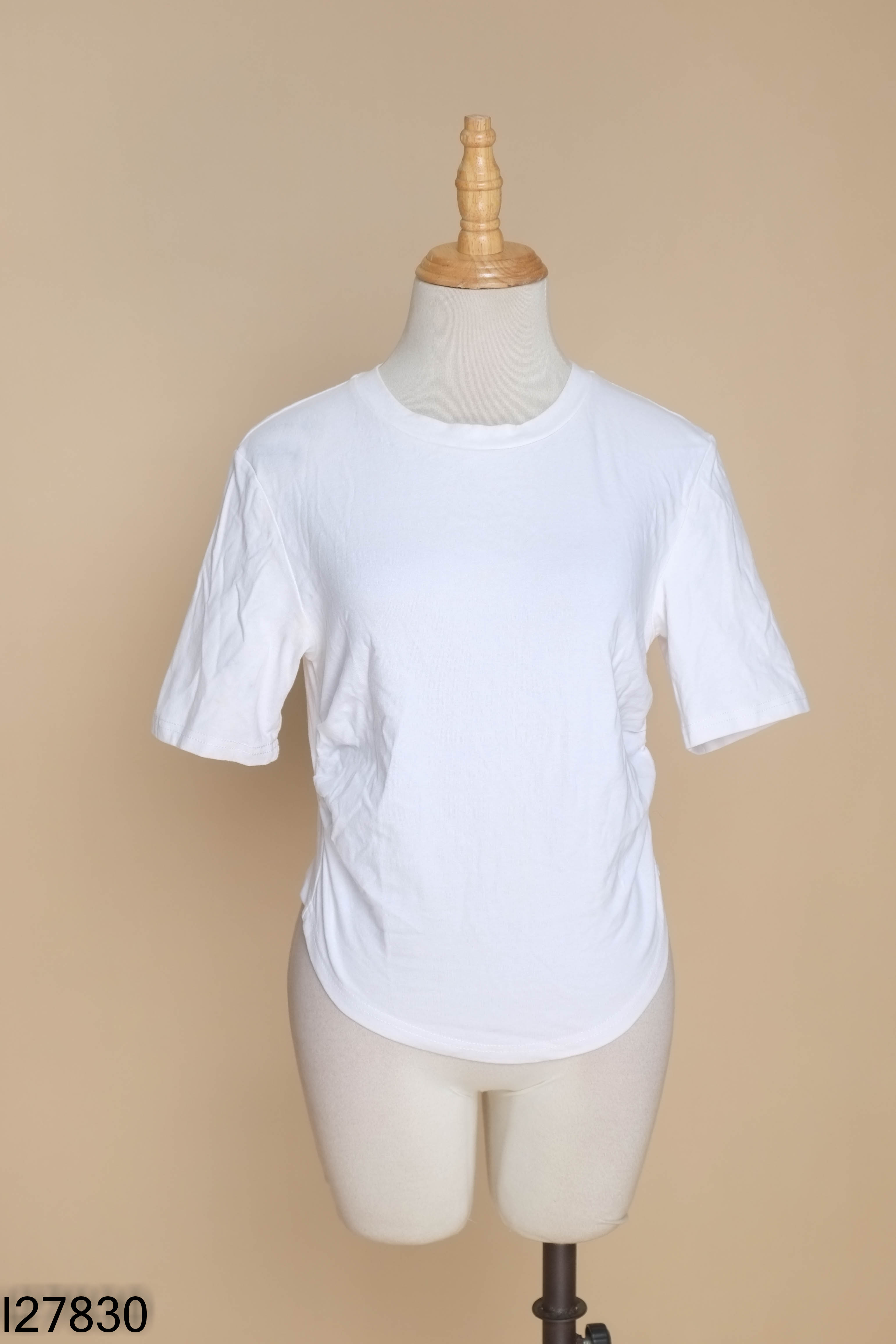 Áo thun crotop trắng UVY