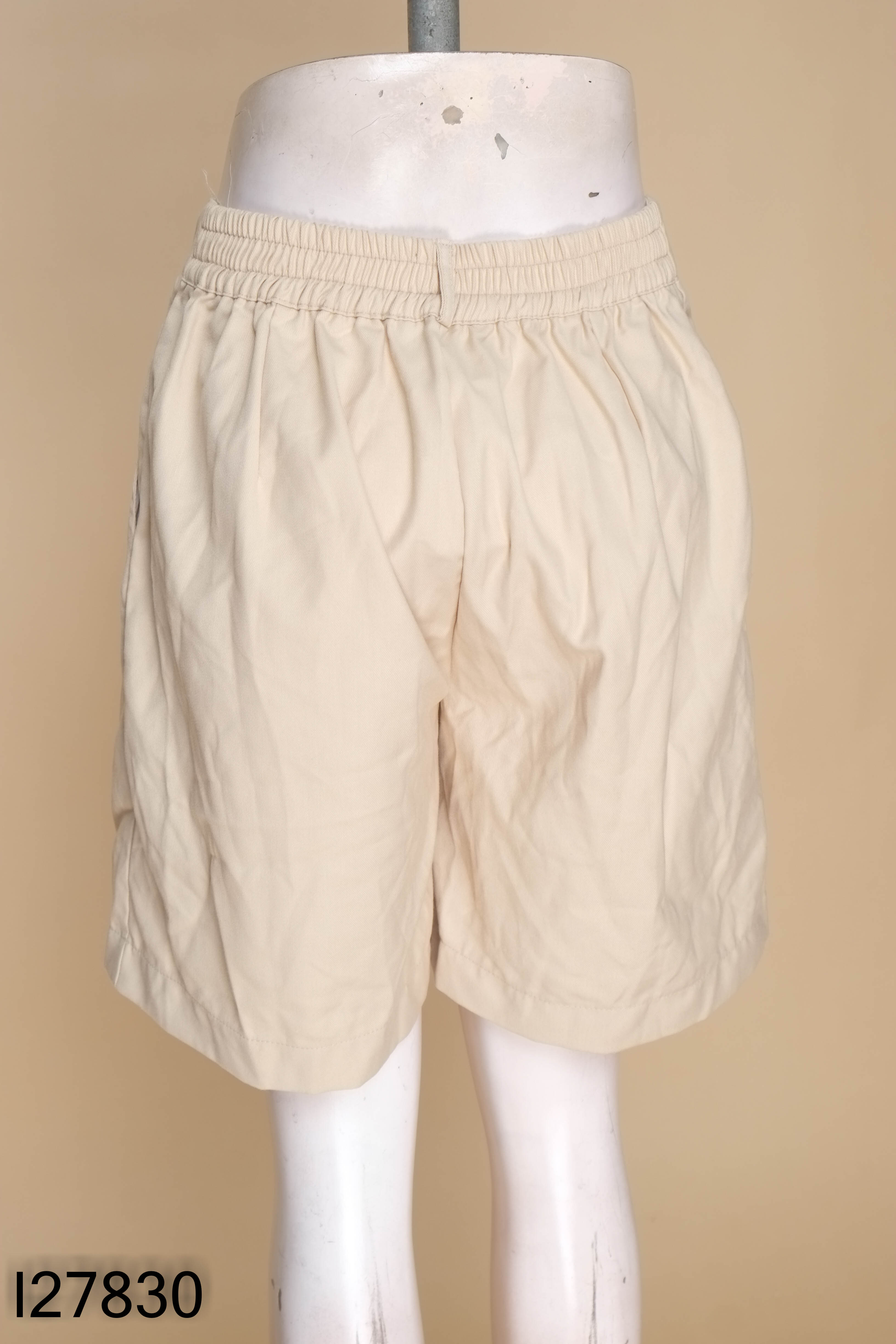 Quần shorts be lửng