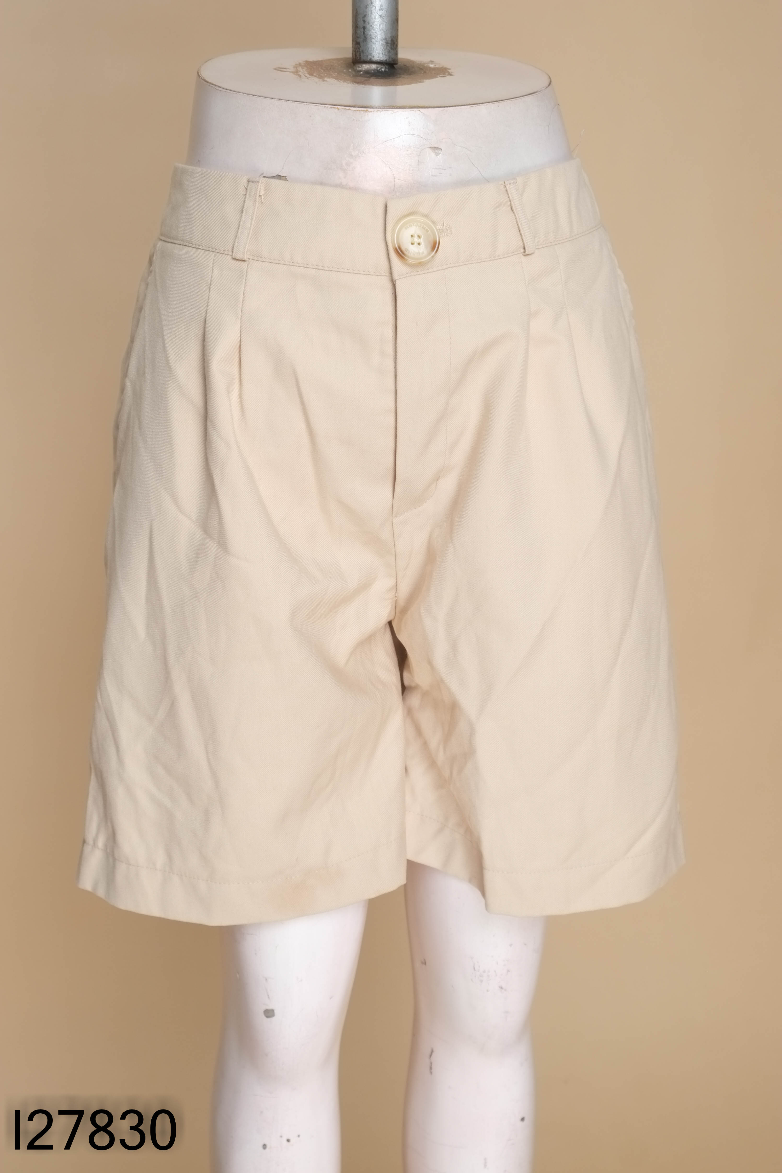 Quần shorts be lửng