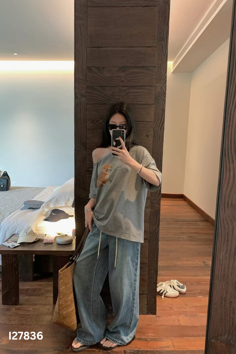 Quần jeans xanh suông
