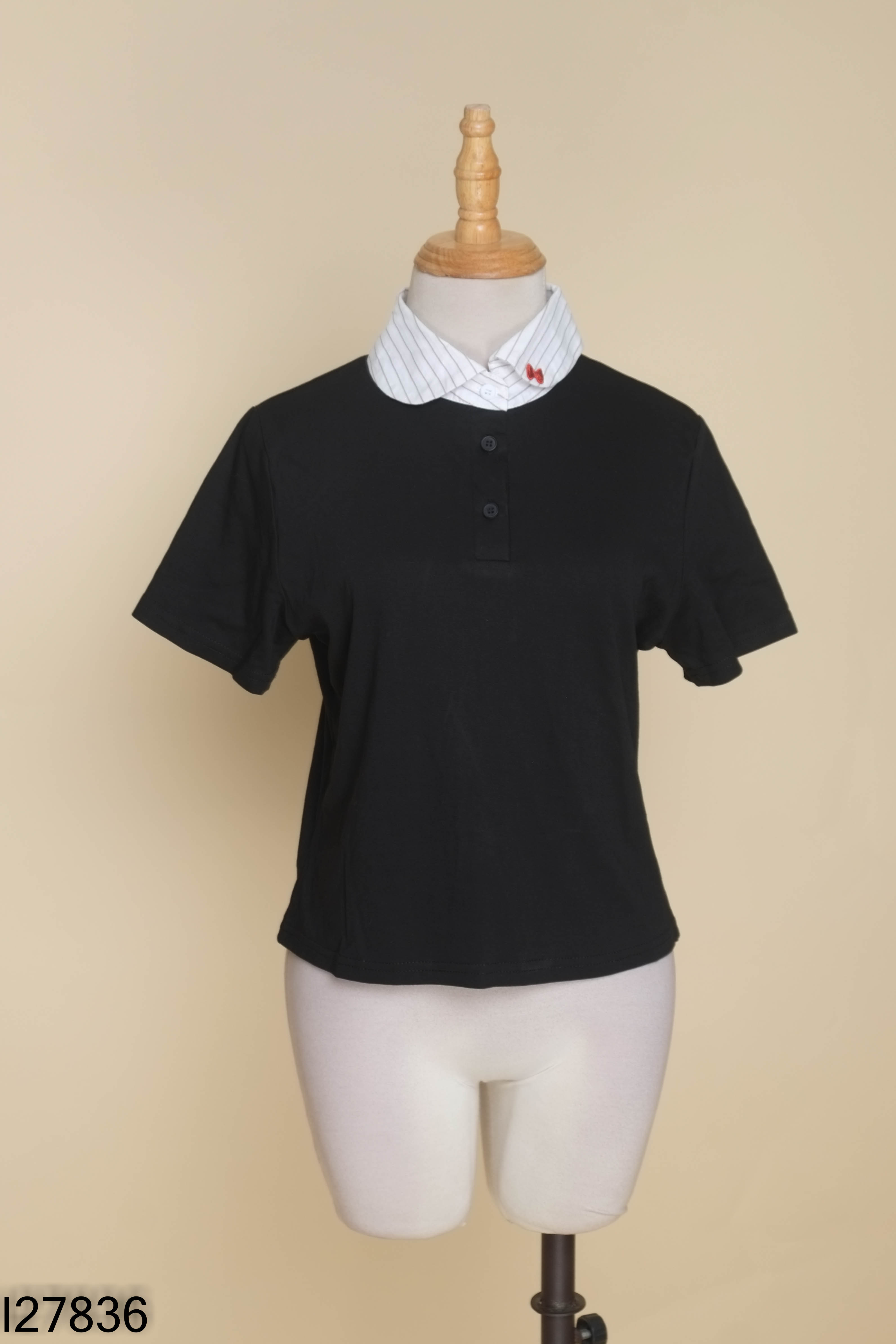 Áo polo đen cổ trắng kẻ