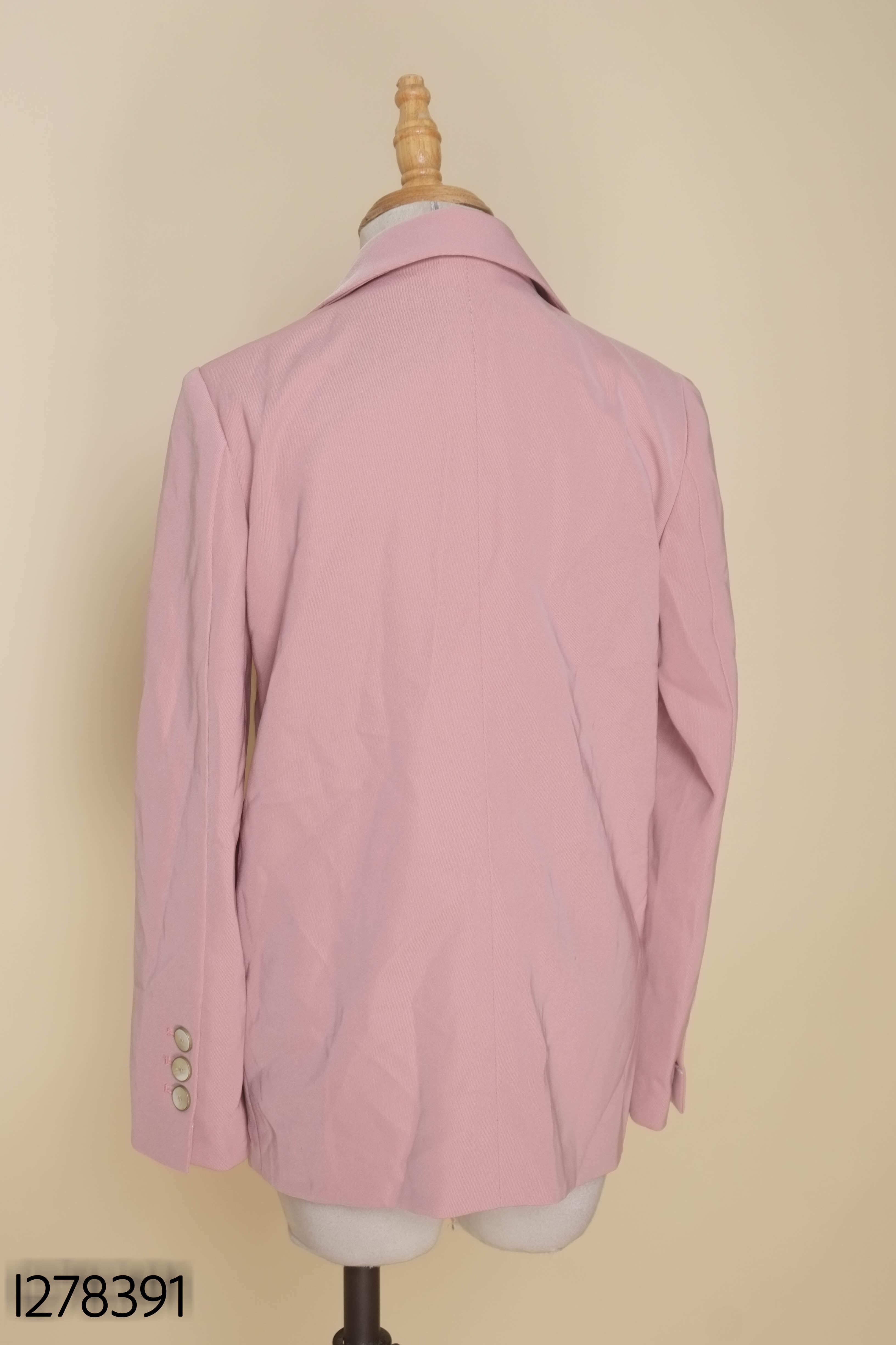 Áo khoác vest hồng