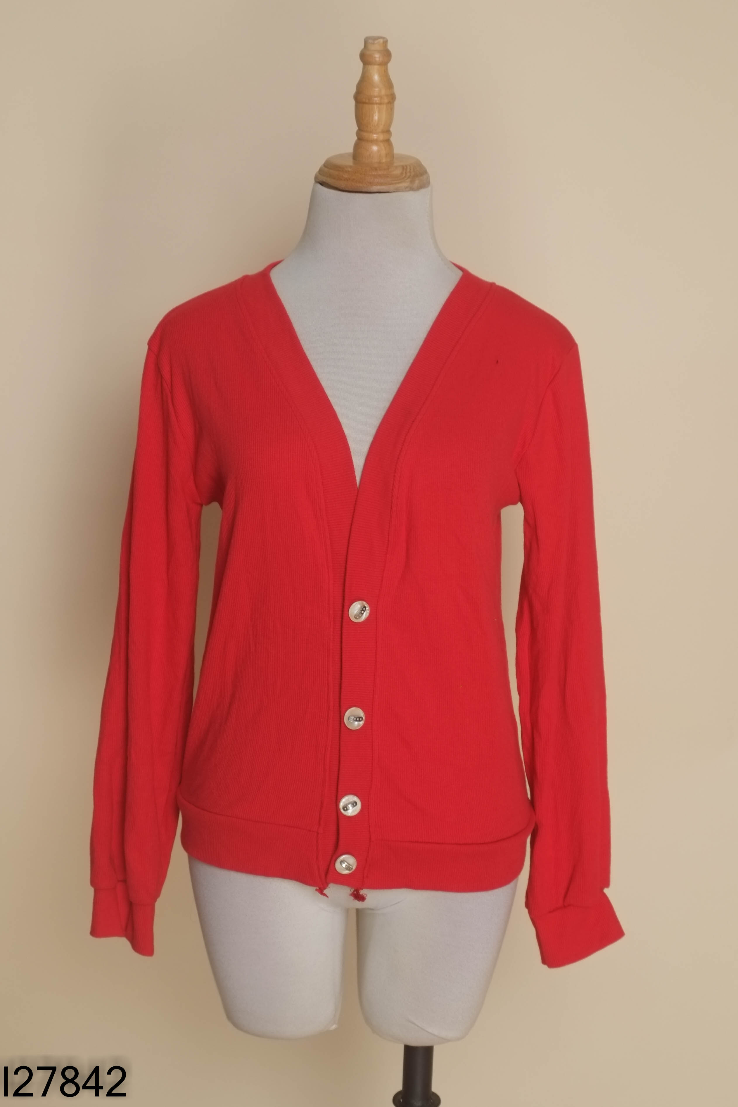 Cardigan đỏ