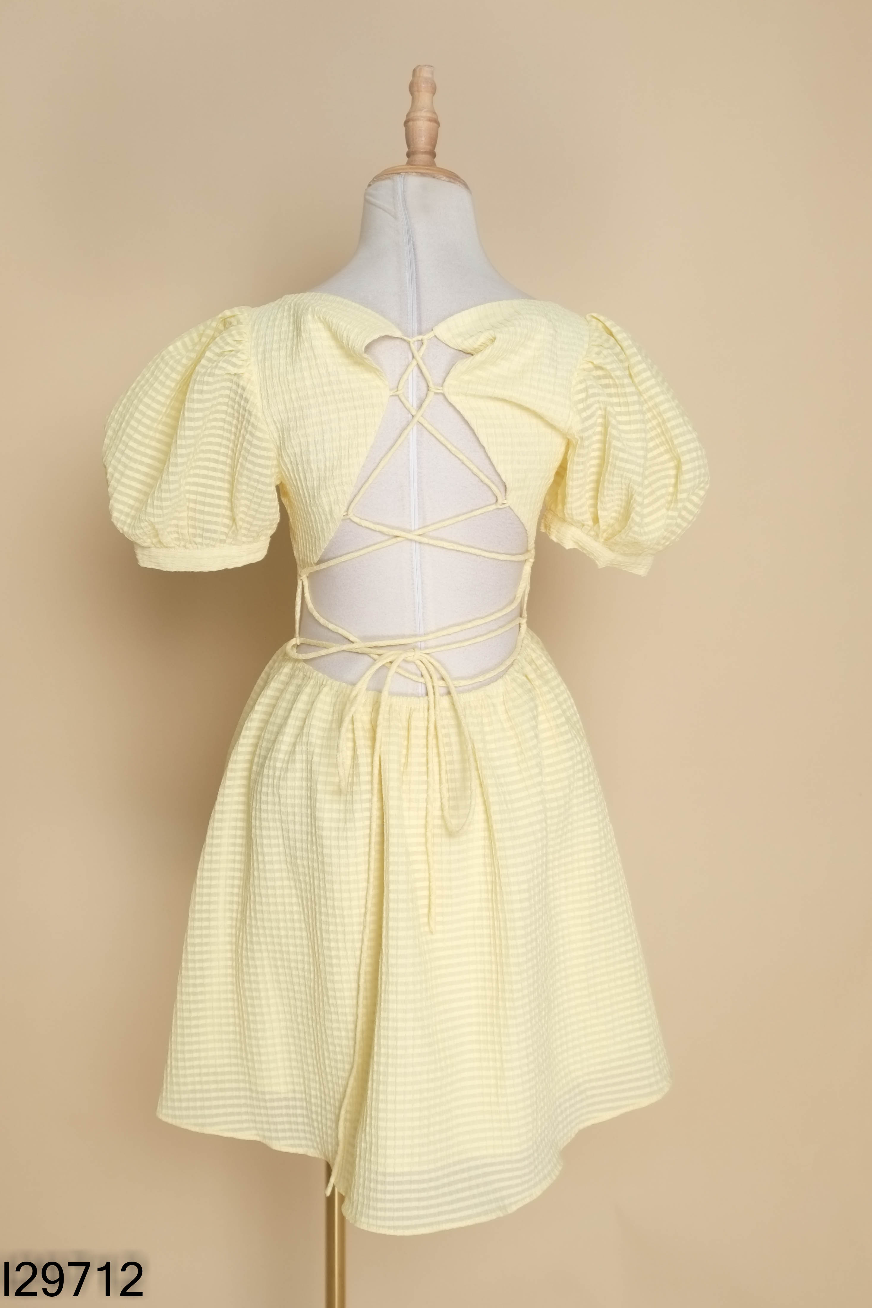 Váy HIME vàng phối dây buộc lưng
