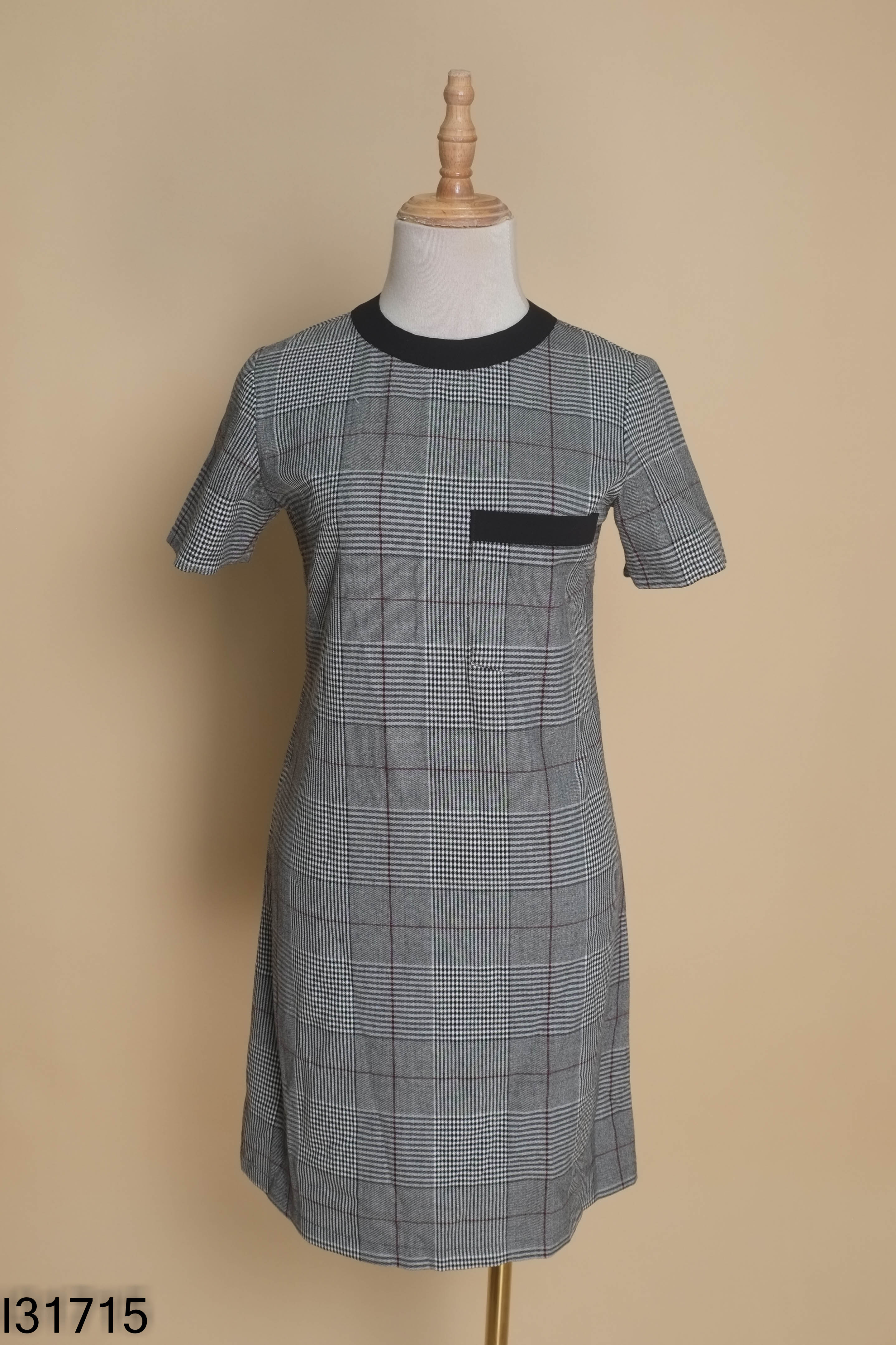 Váy dạ ghi kẻ FASHION