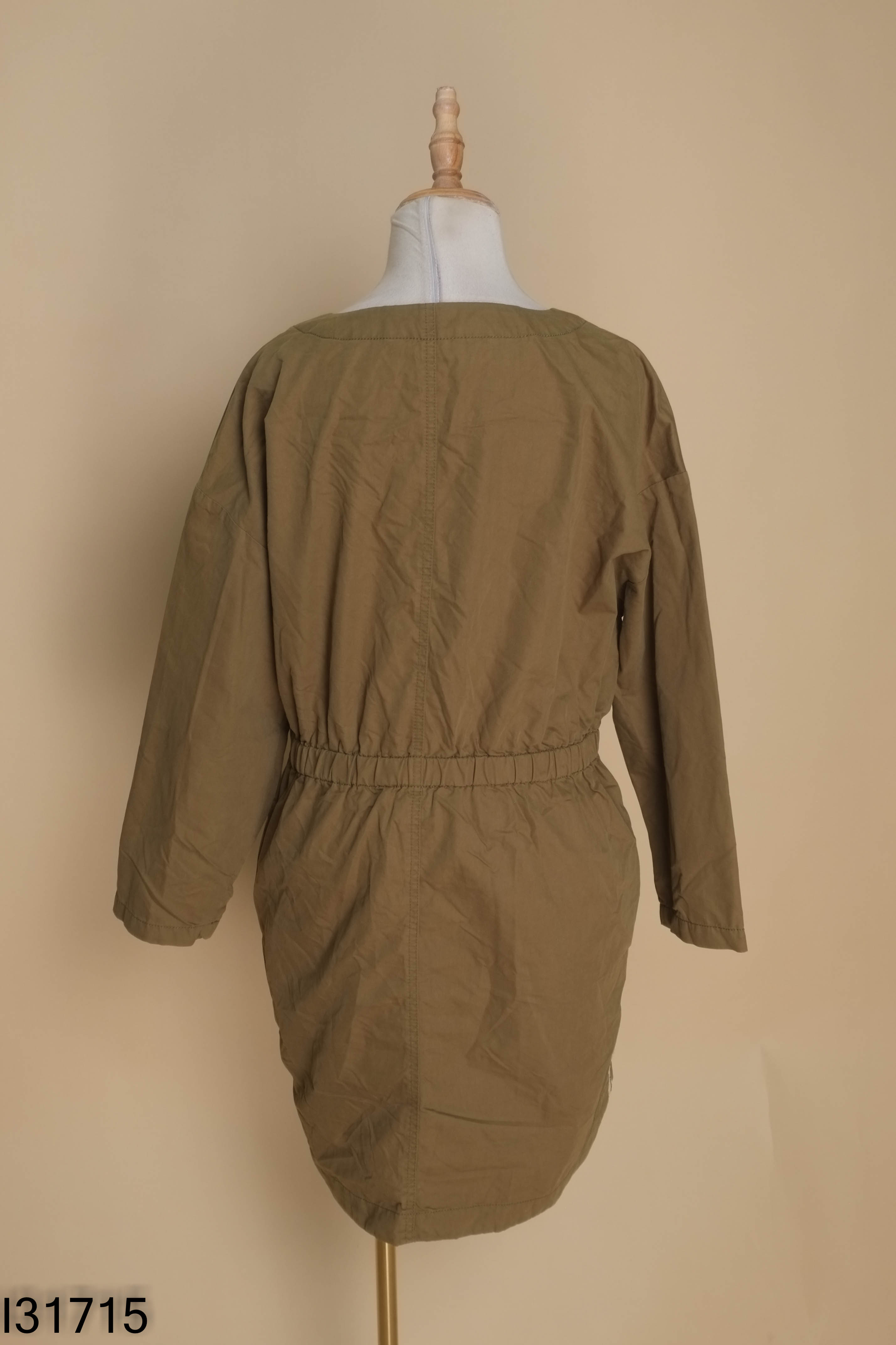 Váy ZARA xanh cổ tim