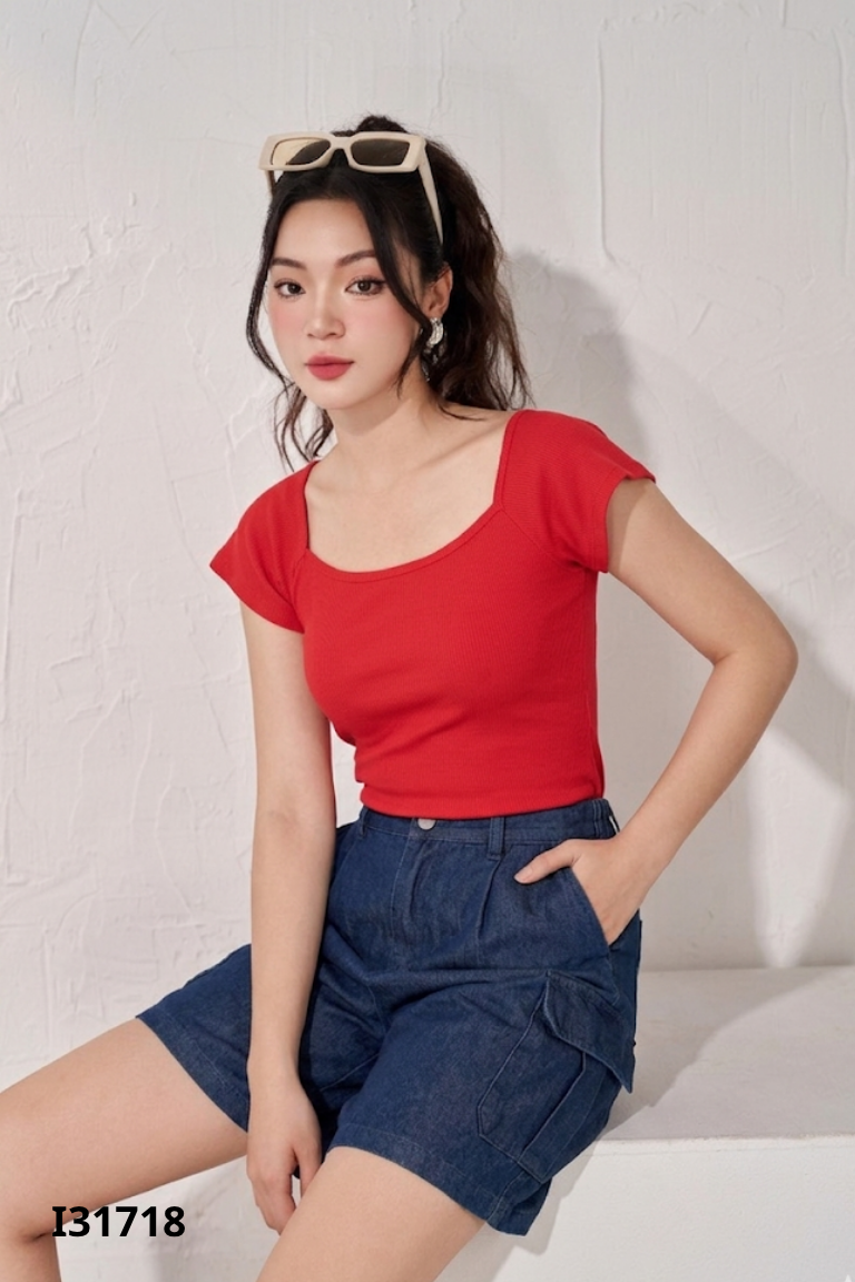 Set áo đỏ+jeans xanh