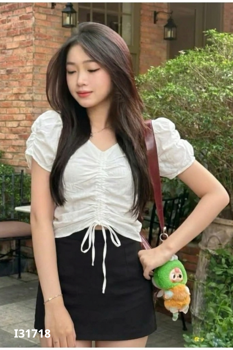 Set áo trắng +váy đen KOZODA