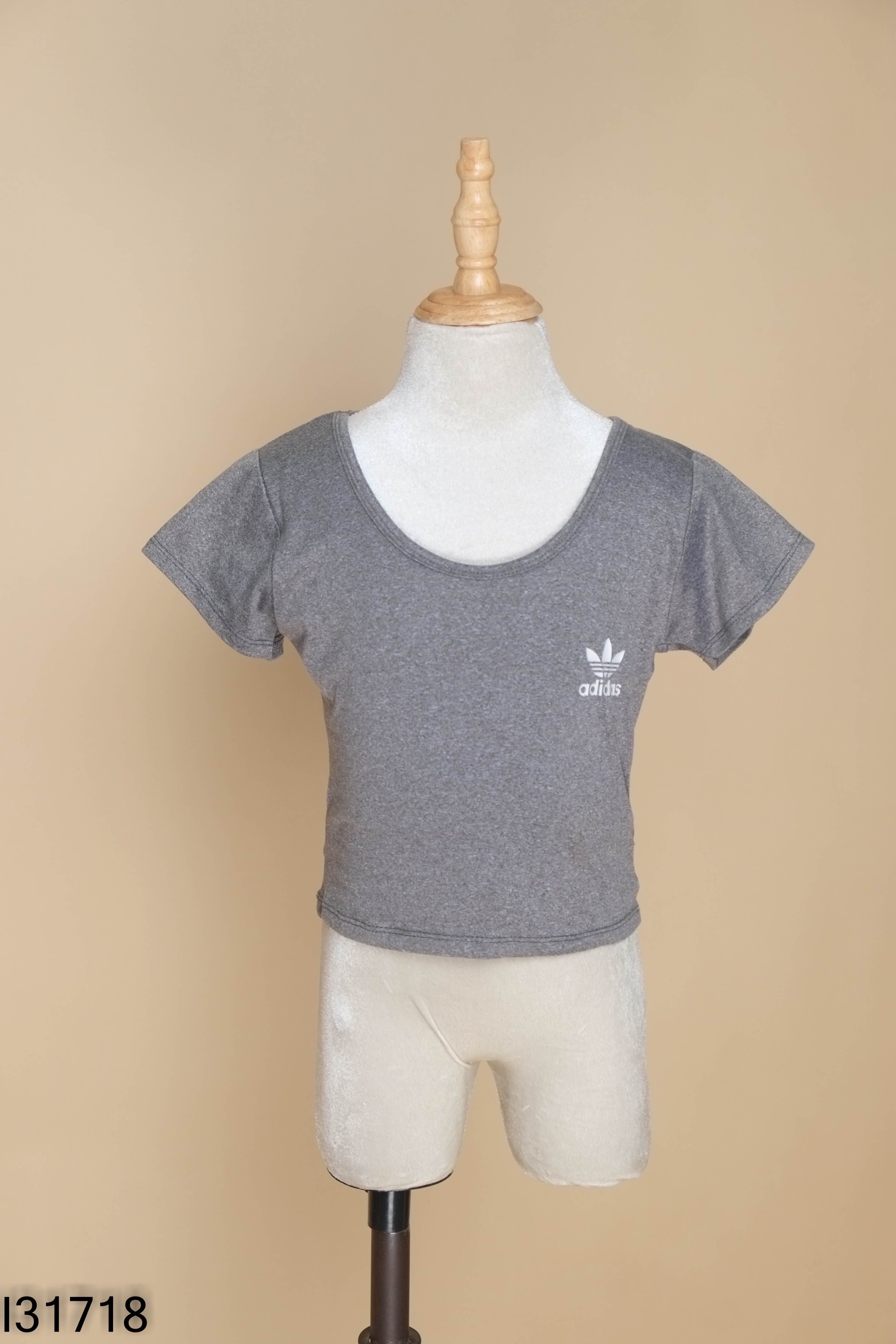 Áo thun ghi cổ tròn ADIDAS