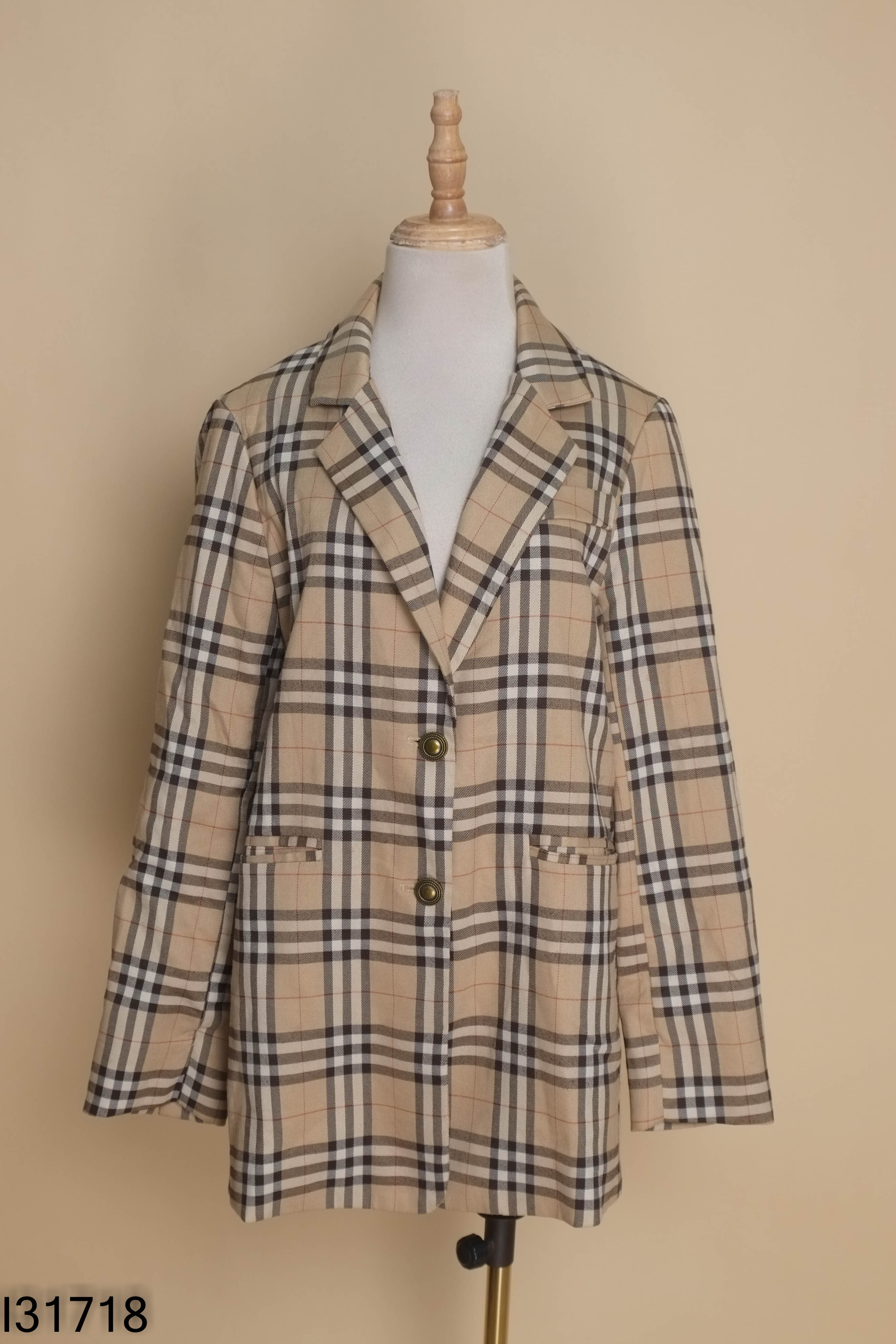 Áo khoác vest nâu kẻ cúc đồng RG.A