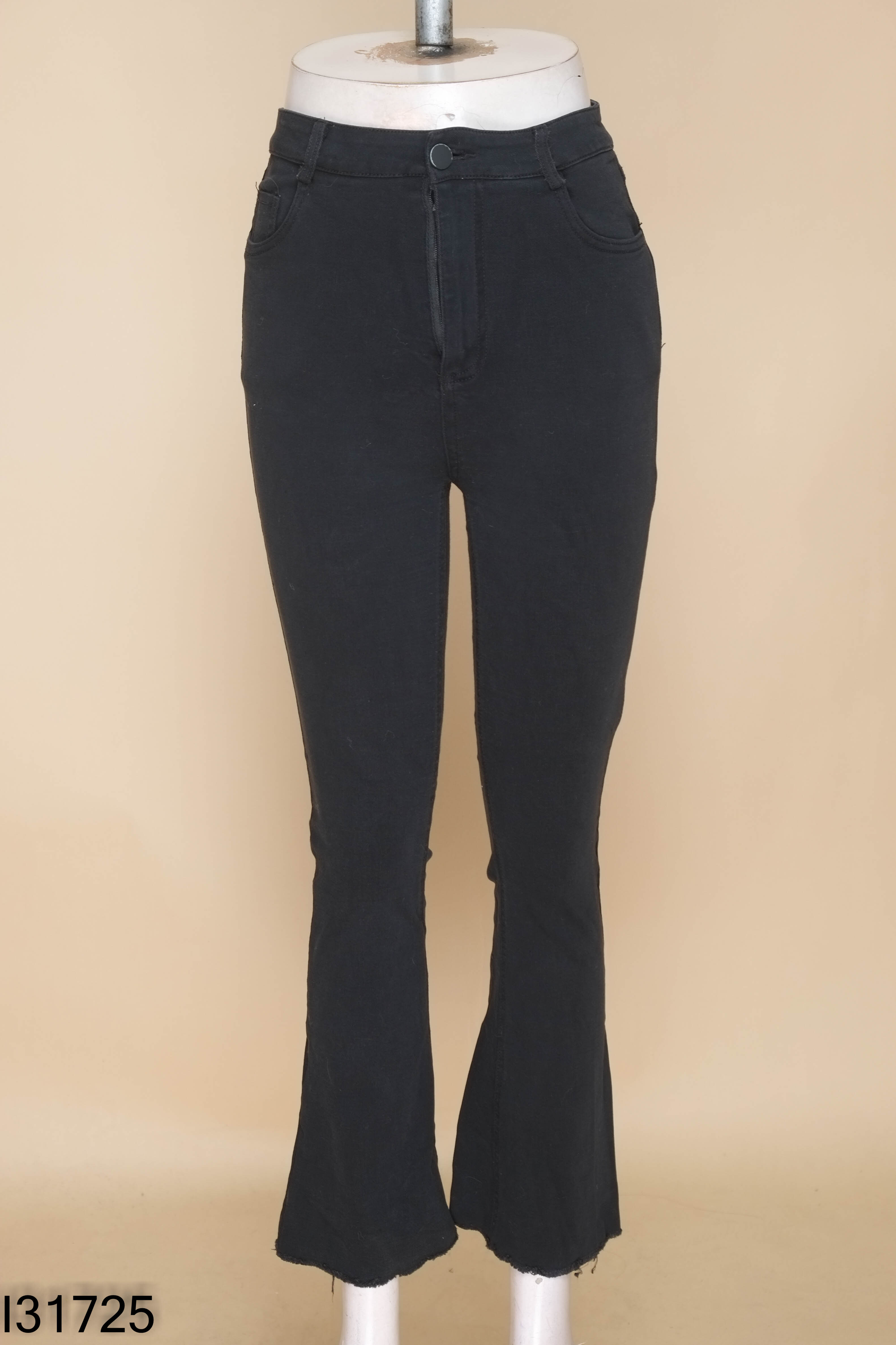 Quần jeans đen S.P.G ống loe