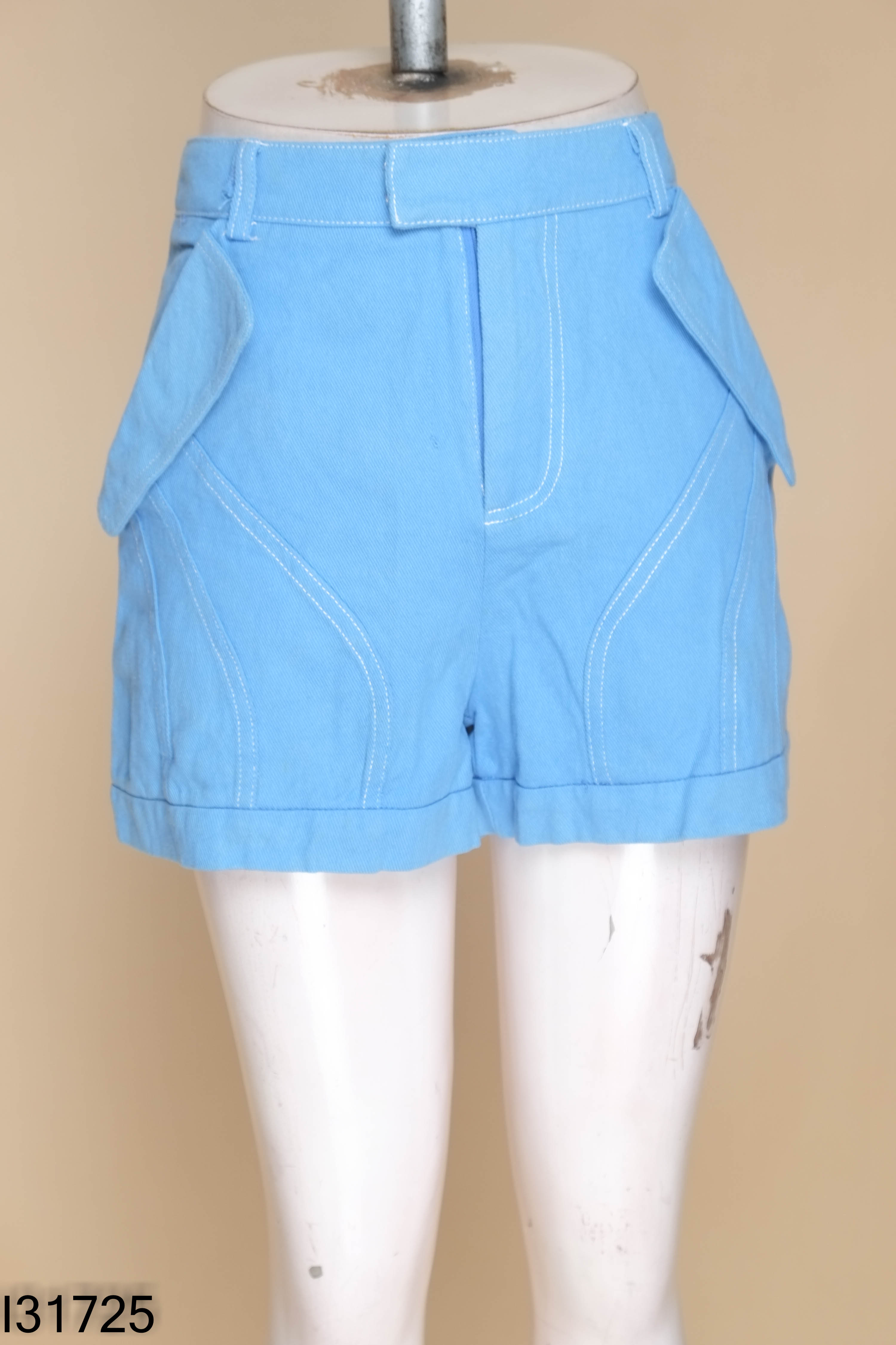 Quần shorts jeans xanh