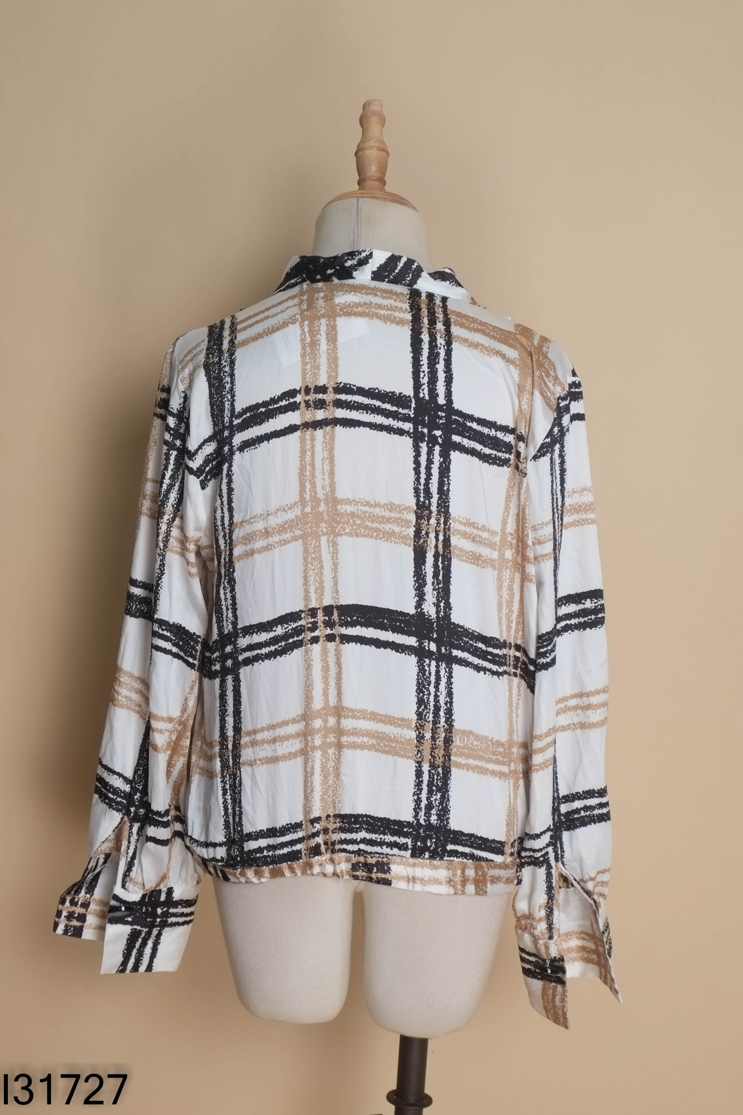 Áo trắng lụa ZARA họa tiết
