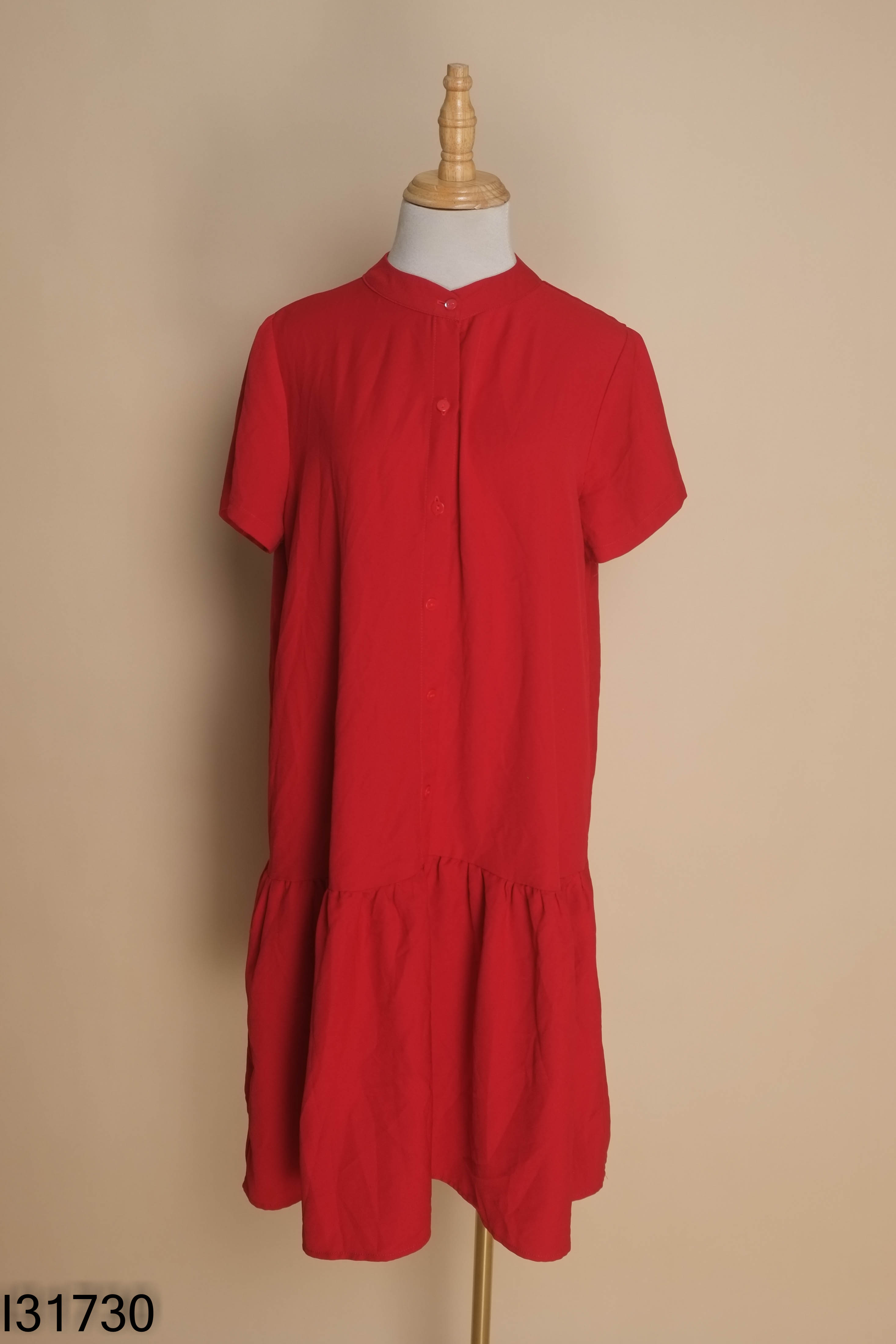Váy đỏ MEDYLA cổ tàu