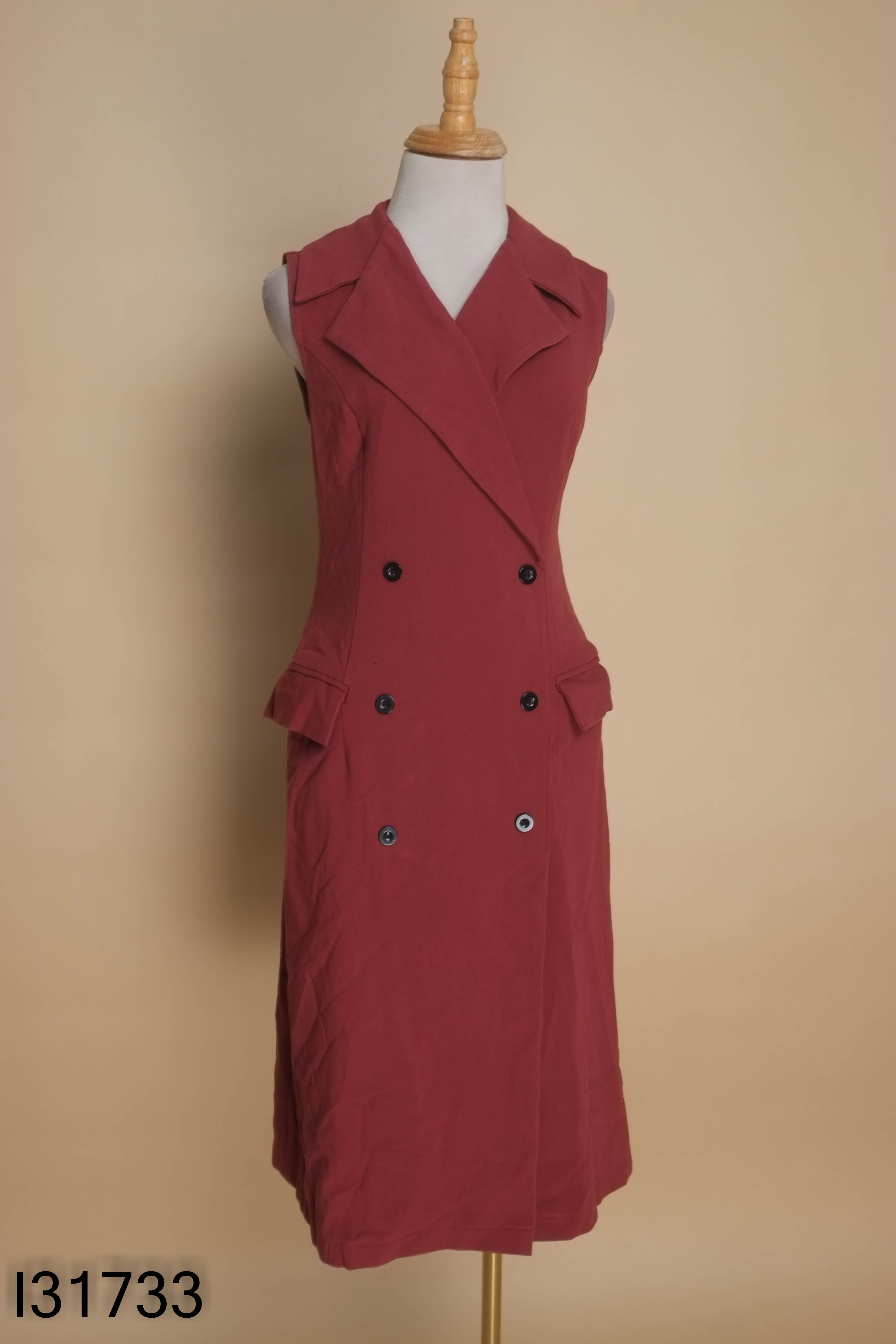 Váy hồng sát nách CALVIN KLEIN cổ vest