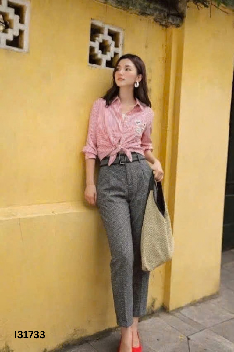 Quần đen họa tiết ADORE DRESS