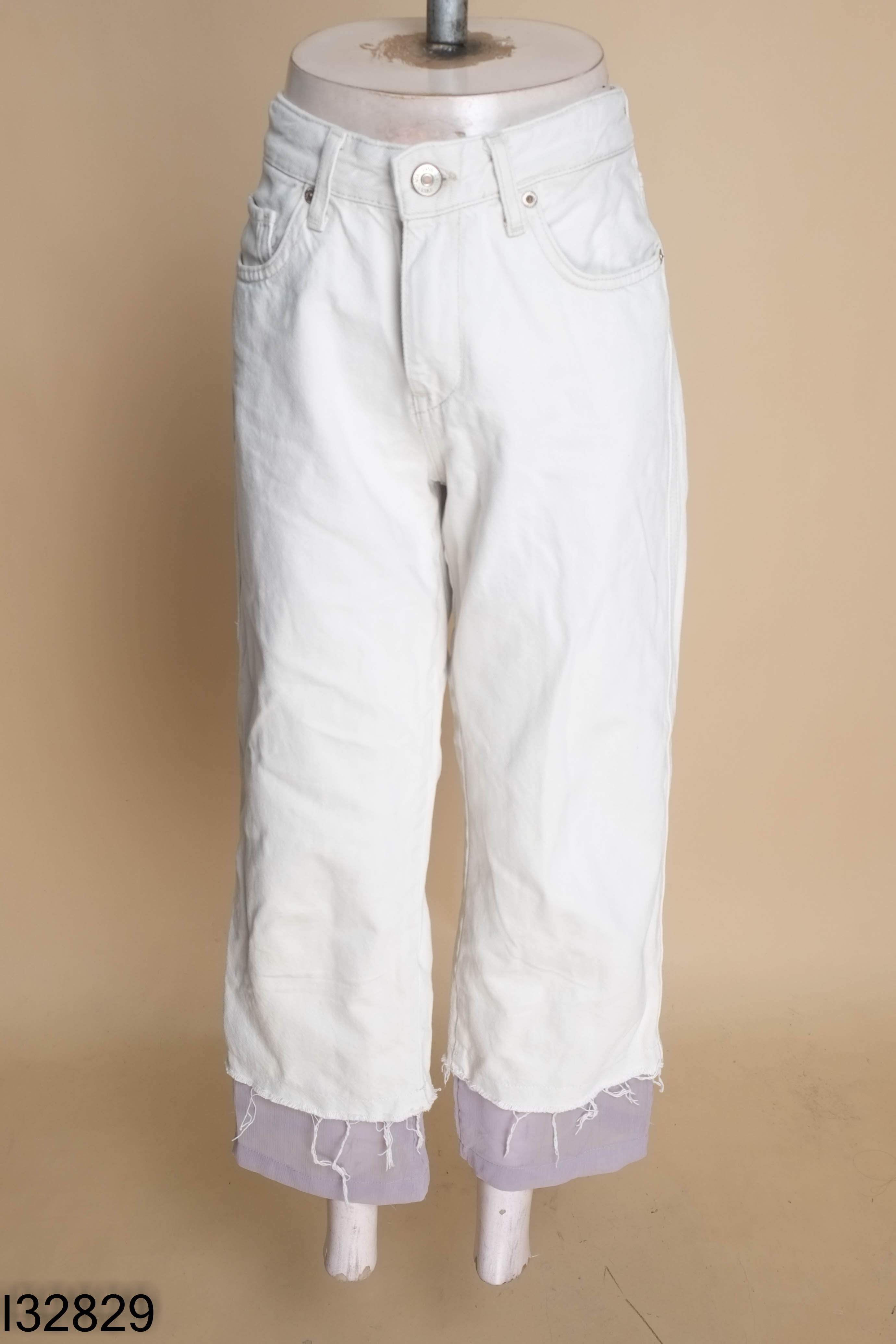 Quần ZARA jeans be phối xám