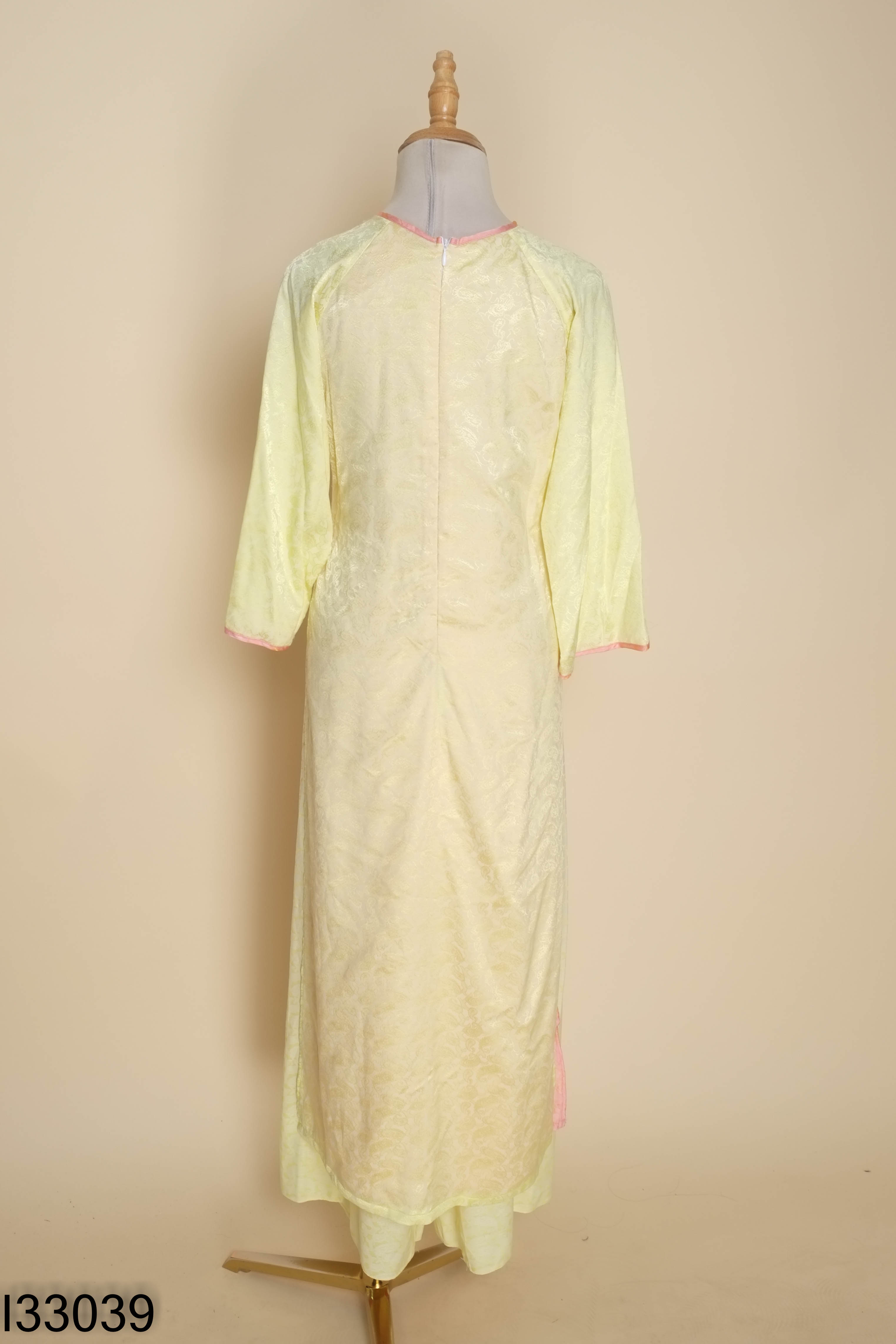 I3303910162-SET áo dài vàng hồng họa tiết+ quần