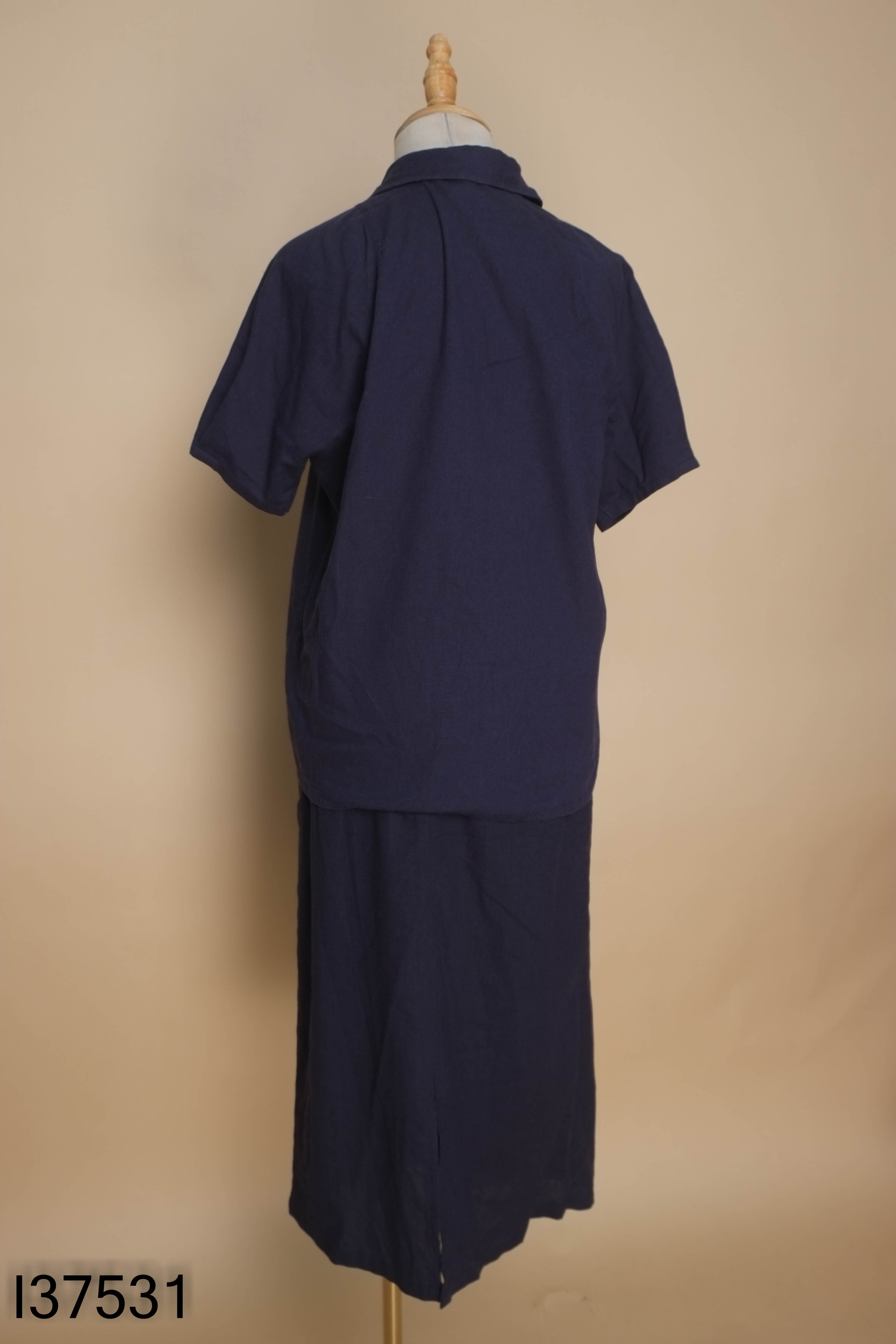 Set Áo linen xanh than thêu nơ + chân váy