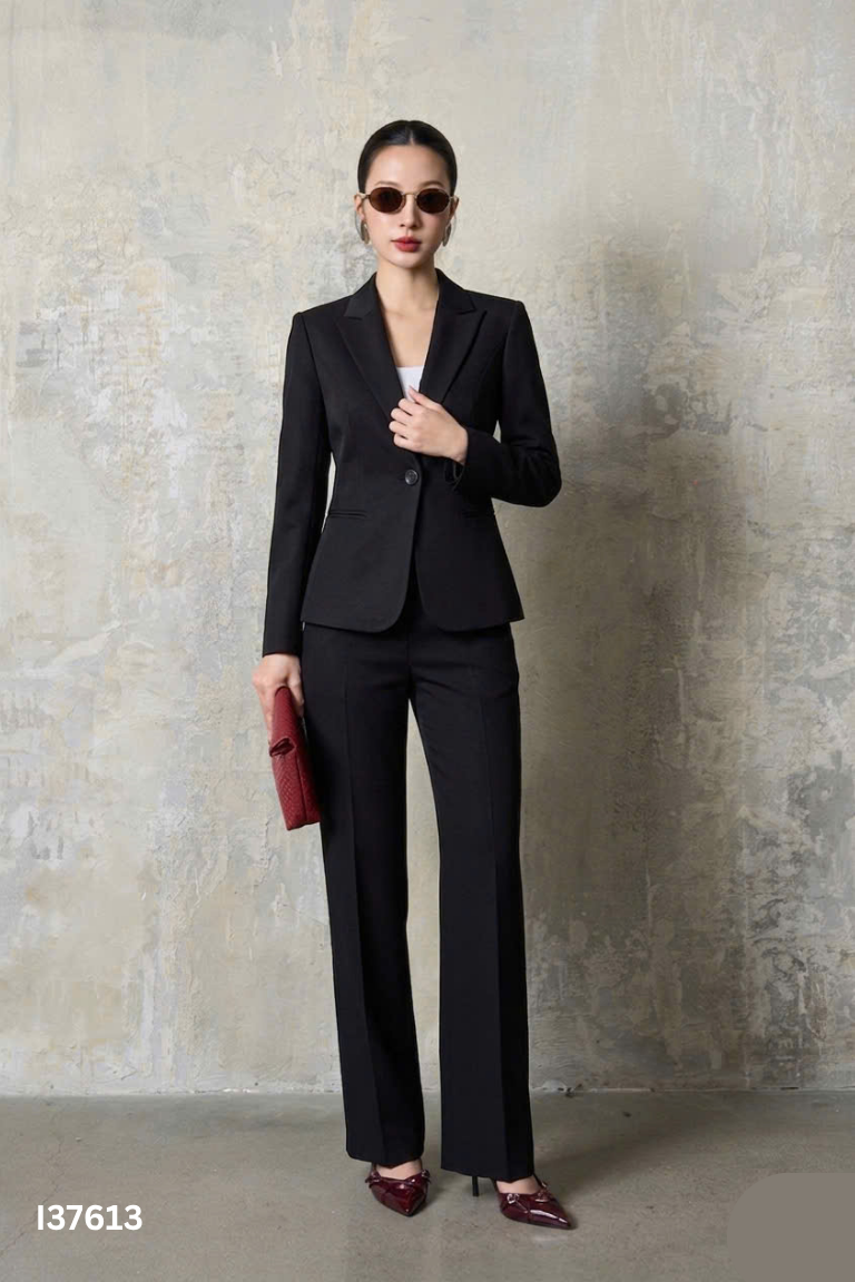 Set nhung tăm đen áo khoác vest + quần dài