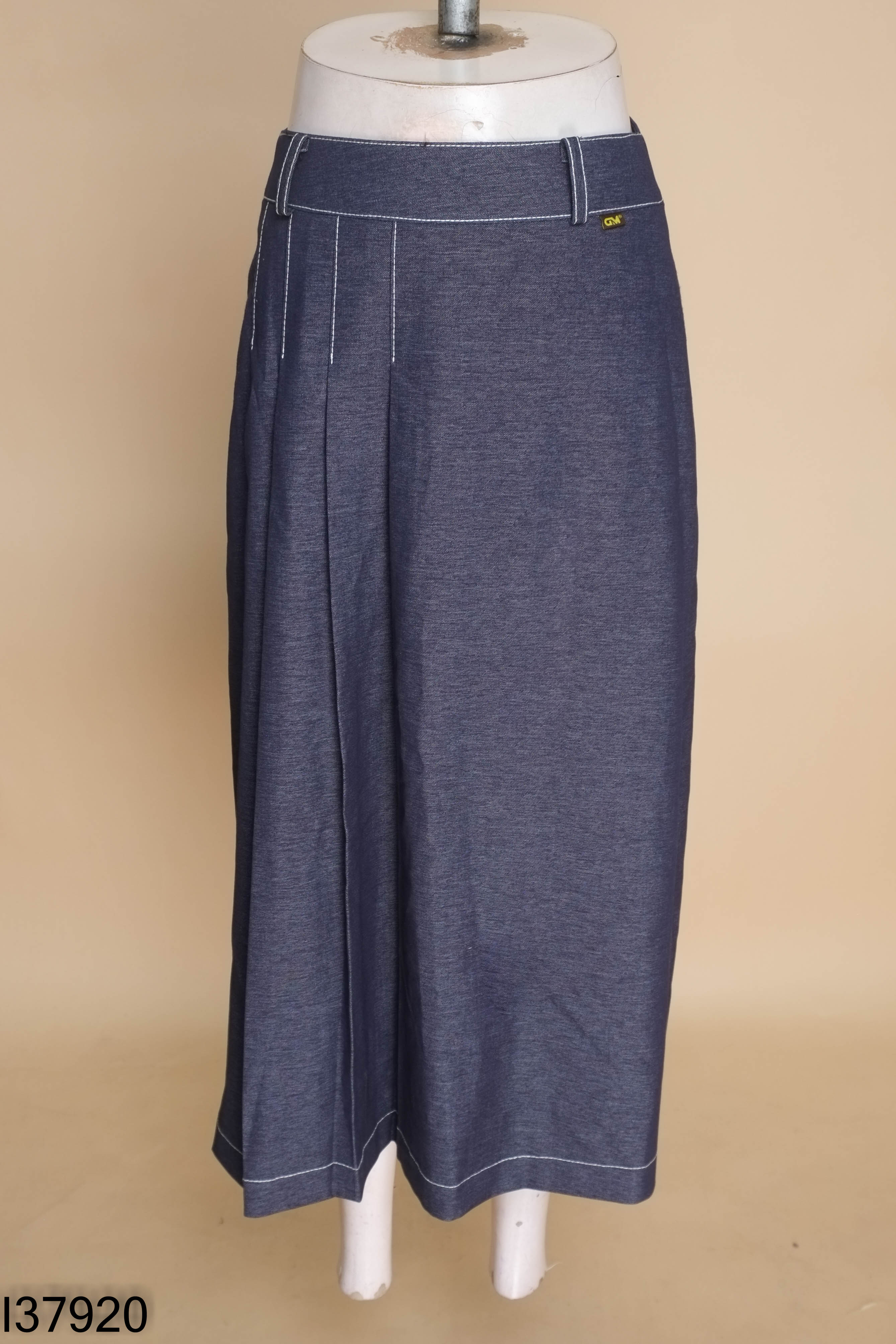 Chân váy GLAMOROUS xanh